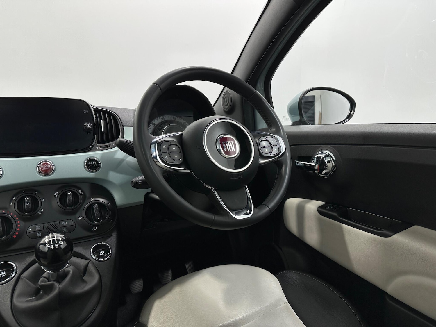 Used Fiat 500 2023 for sale - 76886182: Photo 11