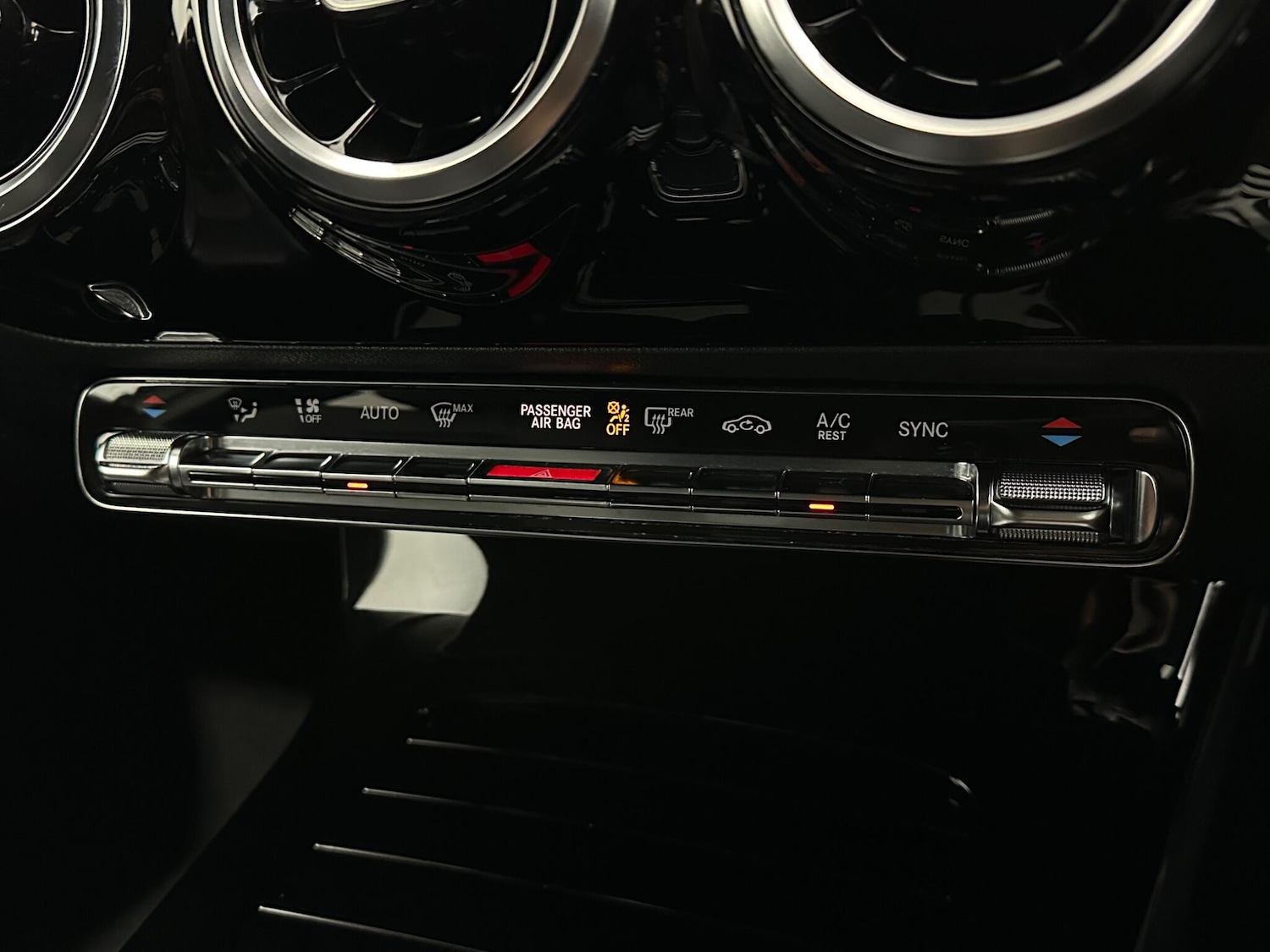 Used Mercedes-Benz A-Class 2018 for sale - 76878512: Photo 21