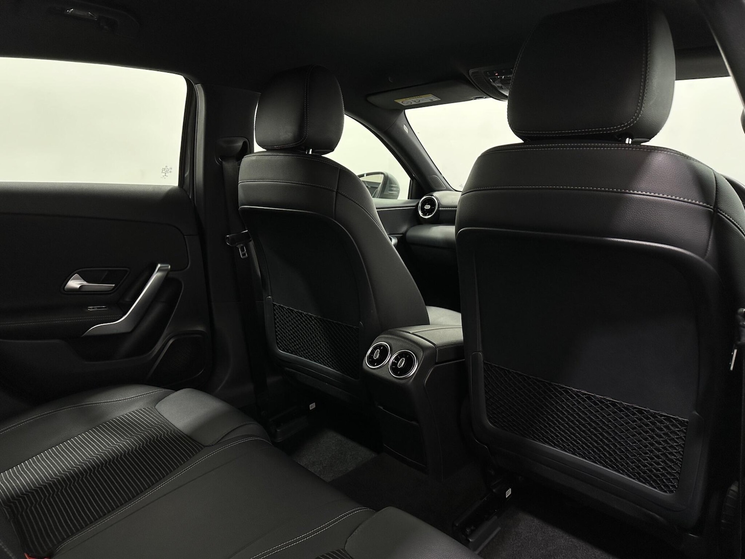 Used Mercedes-Benz A-Class 2018 for sale - 76878512: Photo 39