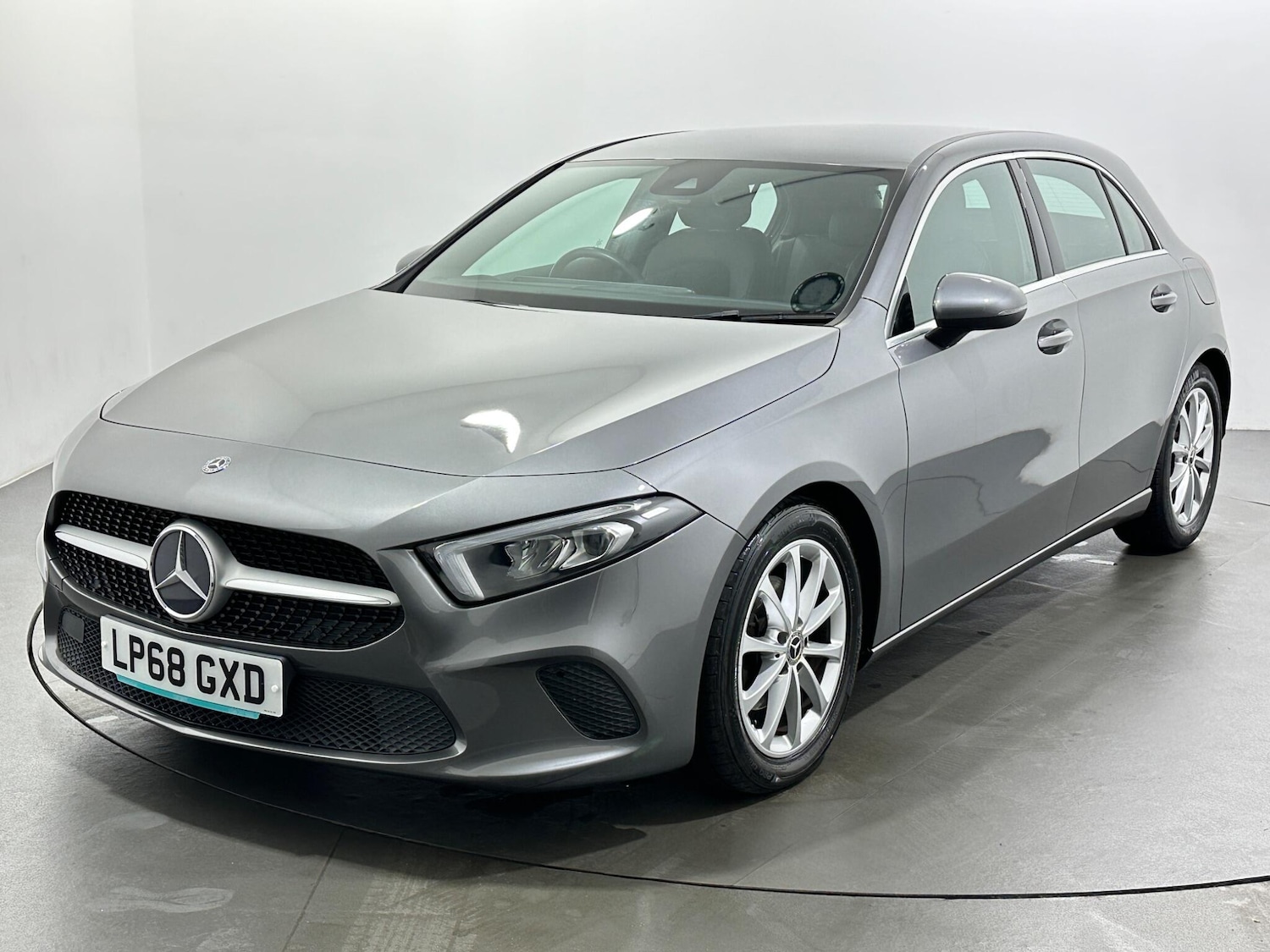 Used Mercedes-Benz A-Class 2018 for sale - 76878512: Photo 4