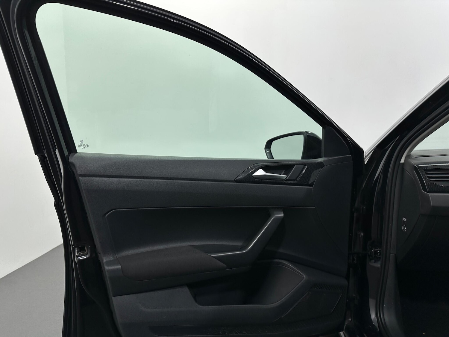 Used Volkswagen Polo 2022 for sale - 76878513: Photo 33