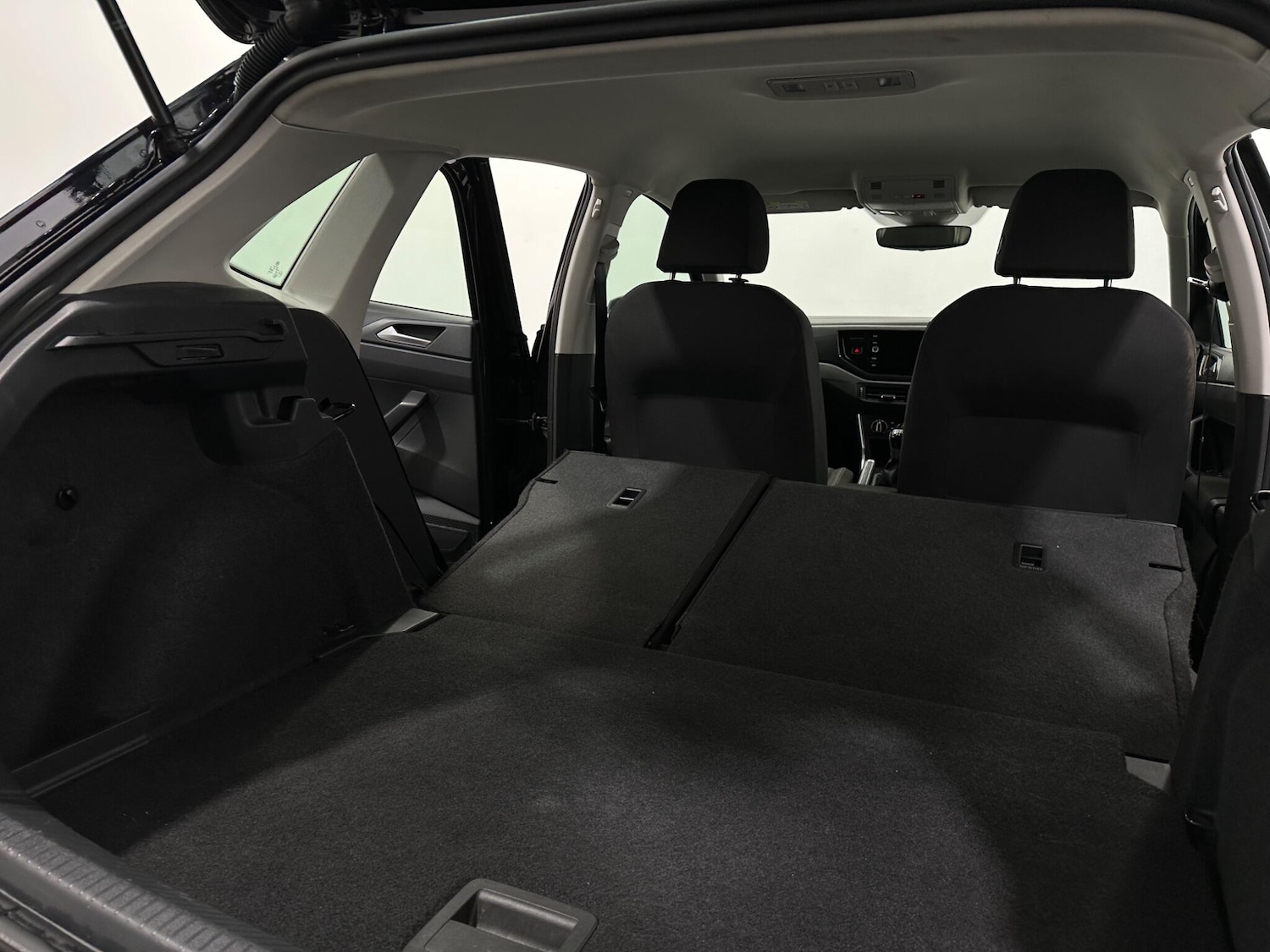 Used Volkswagen Polo 2022 for sale - 76878513: Photo 41