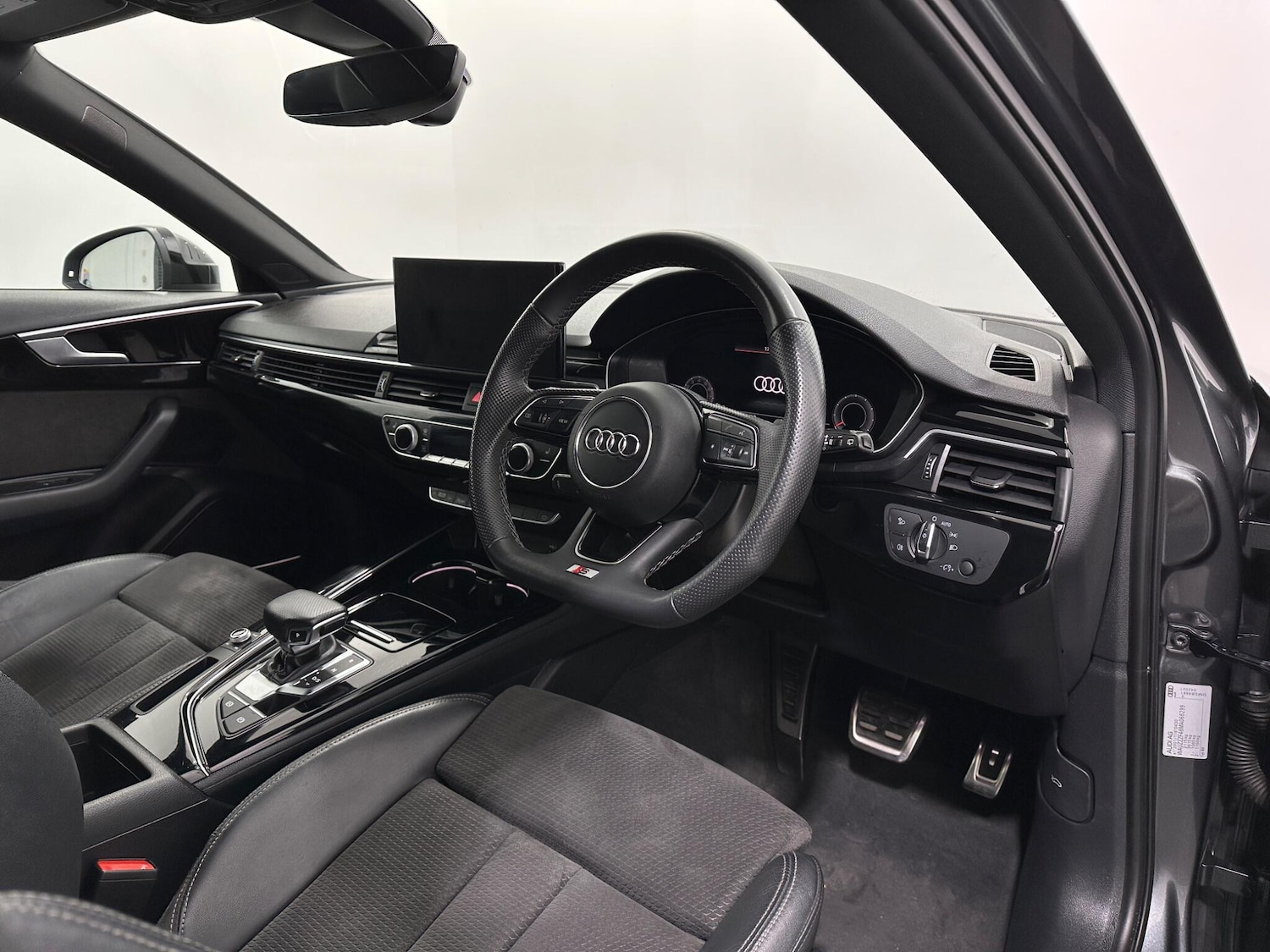 Used Audi A4 Avant 2021 for sale - 76976225: Photo 10