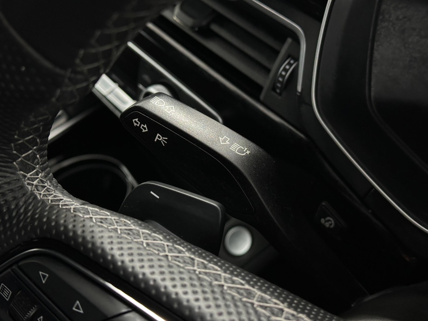 Used Audi A4 Avant 2021 for sale - 76976225: Photo 13