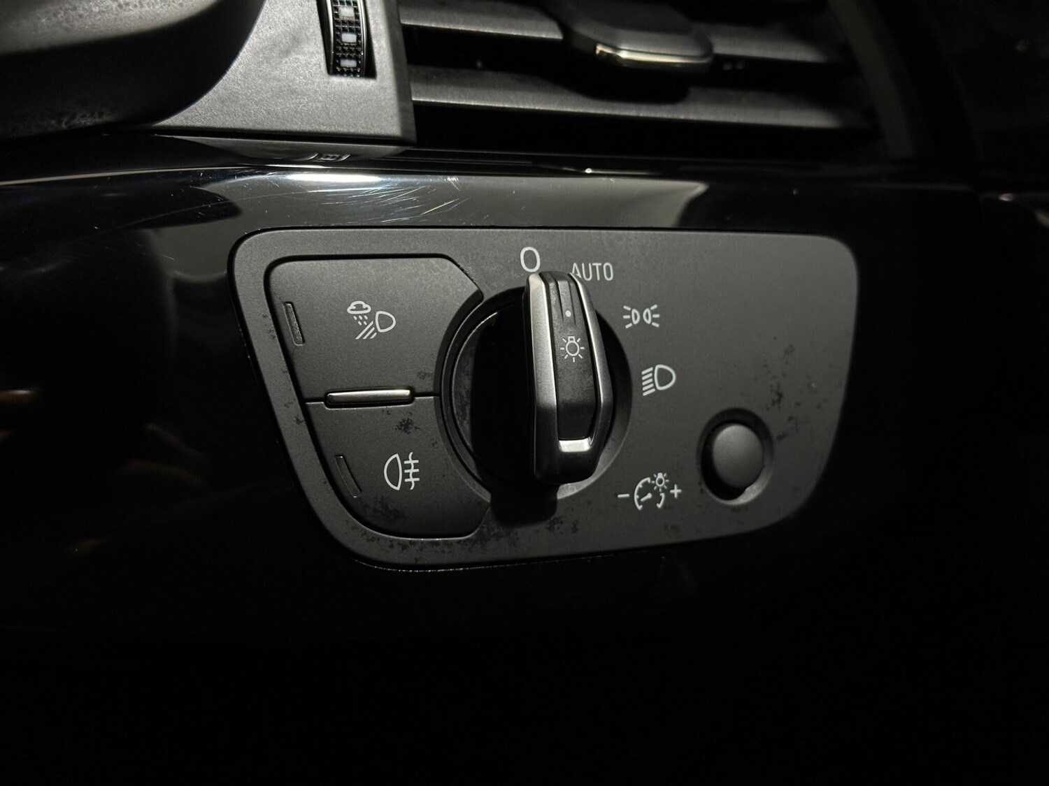 Used Audi A4 Avant 2021 for sale - 76976225: Photo 17