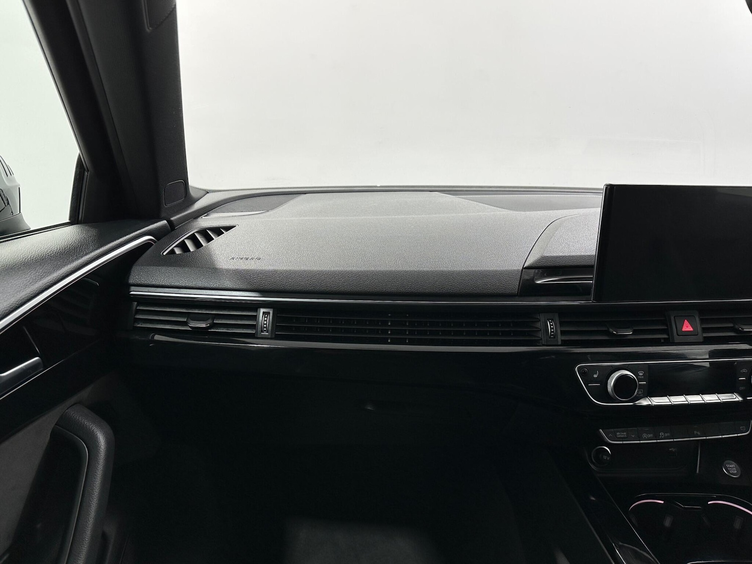 Used Audi A4 Avant 2021 for sale - 76976225: Photo 28