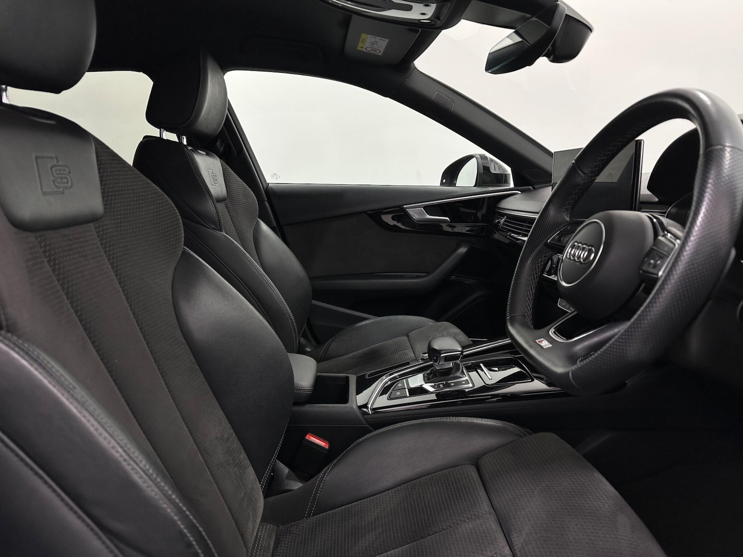 Used Audi A4 Avant 2021 for sale - 76976225: Photo 30