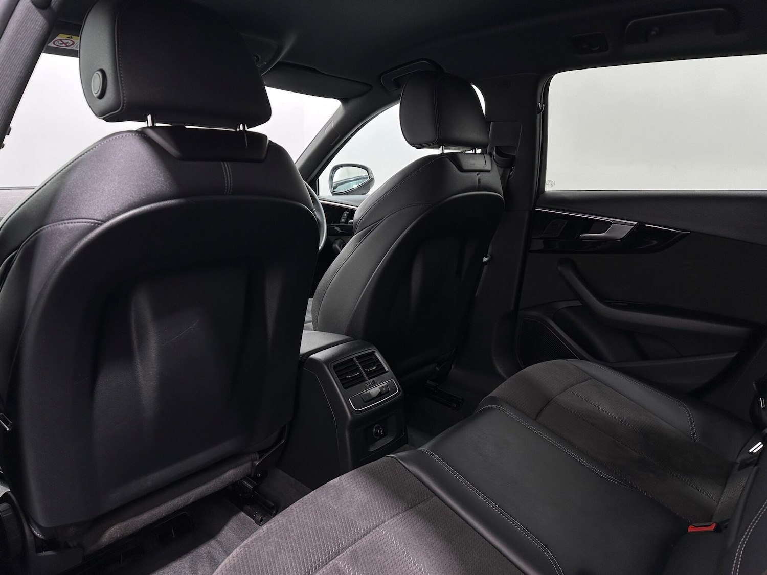 Used Audi A4 Avant 2021 for sale - 76976225: Photo 36