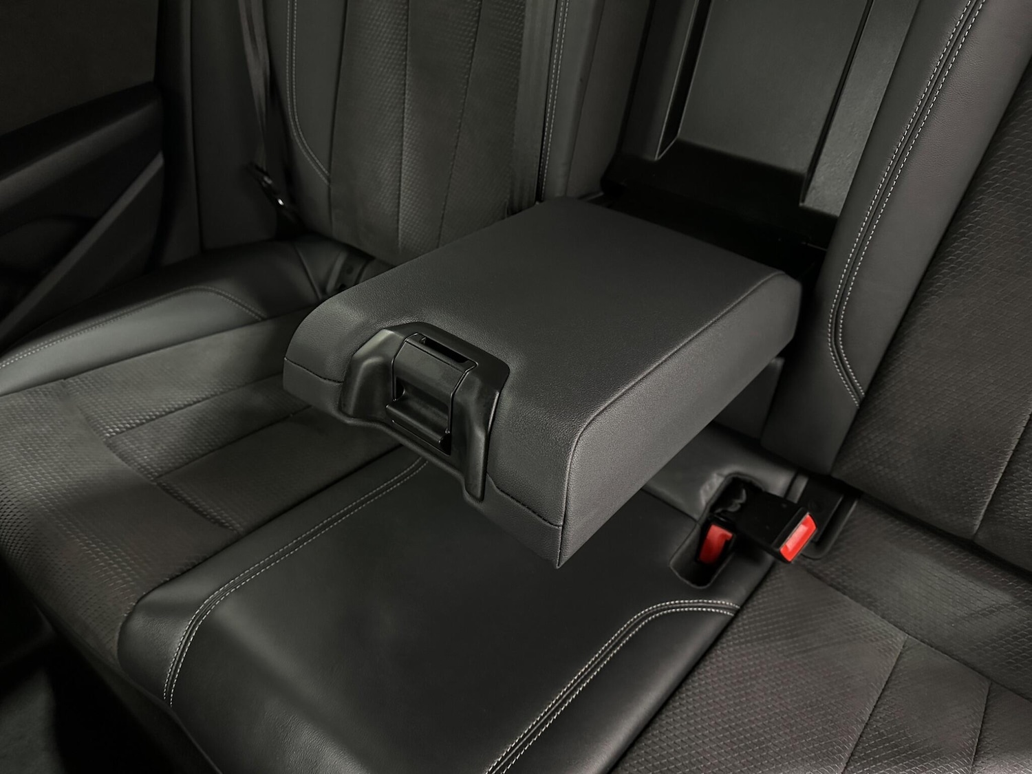 Used Audi A4 Avant 2021 for sale - 76976225: Photo 38