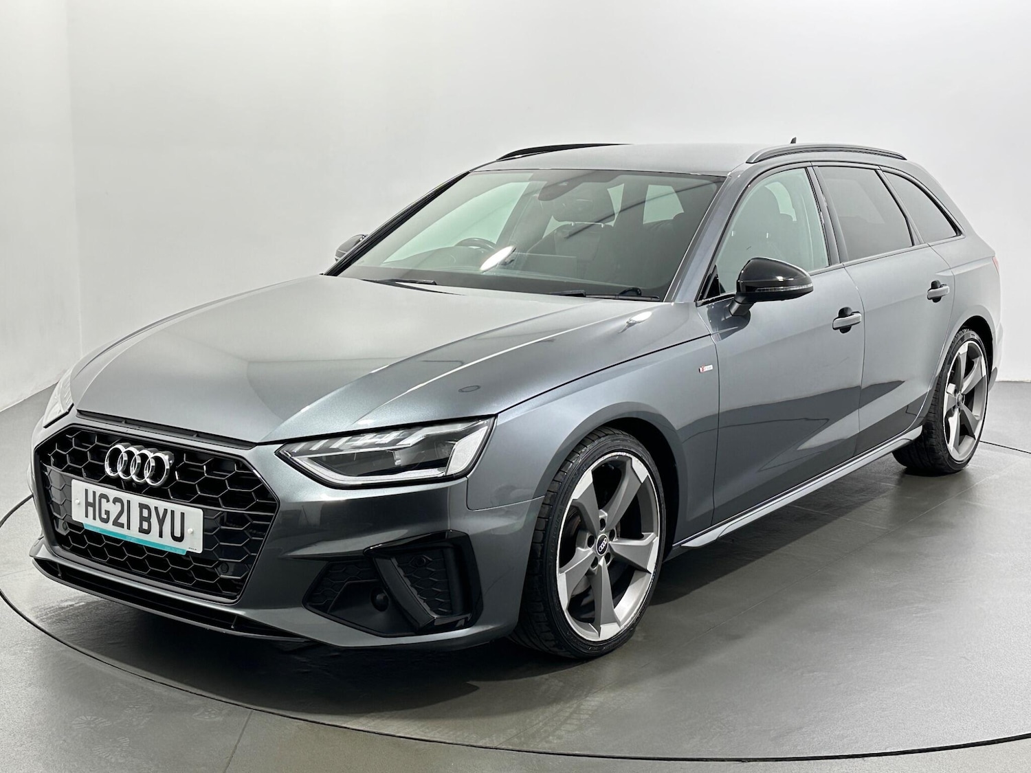 Used Audi A4 Avant 2021 for sale - 76976225: Photo 4