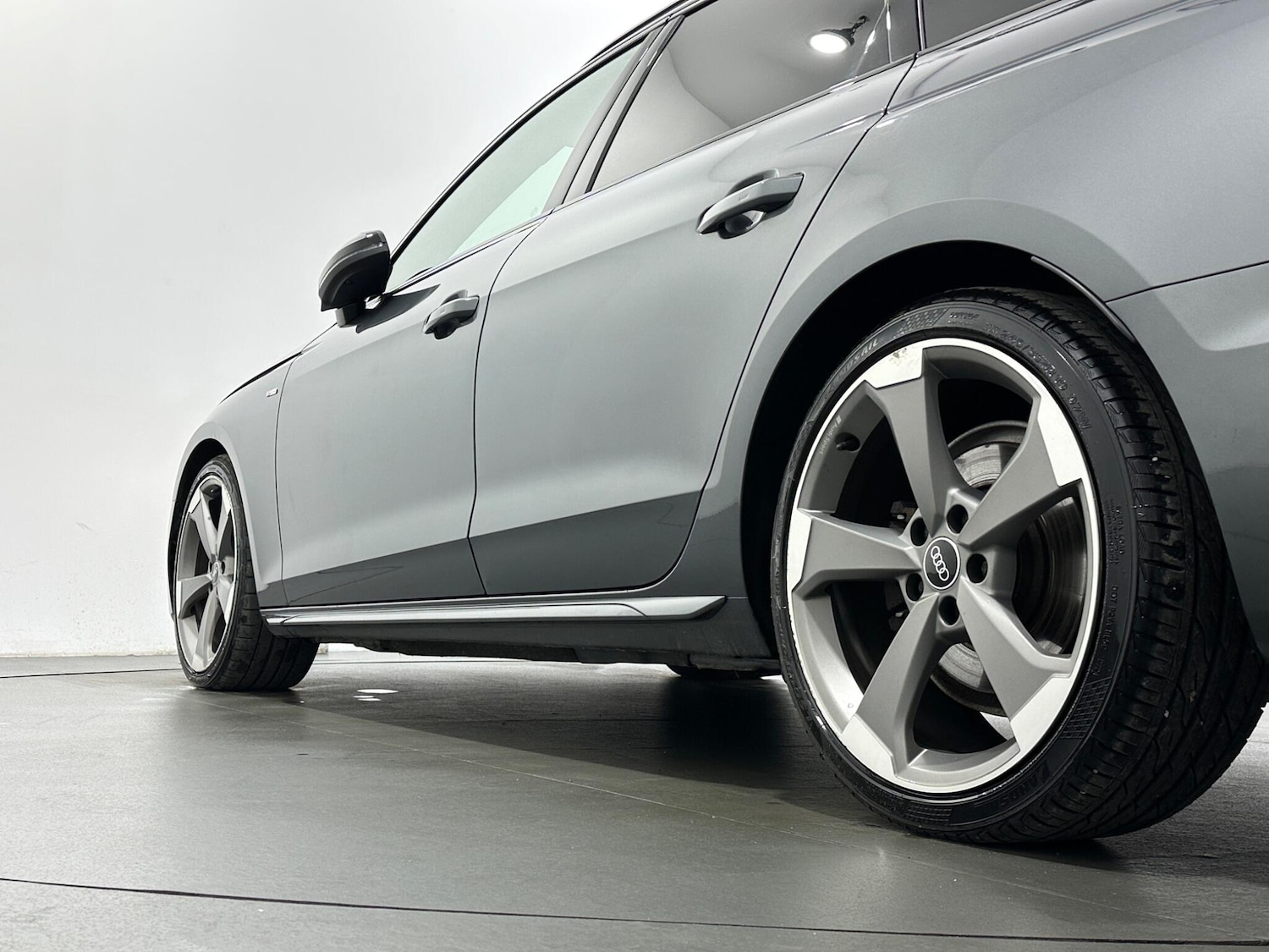 Used Audi A4 Avant 2021 for sale - 76976225: Photo 50