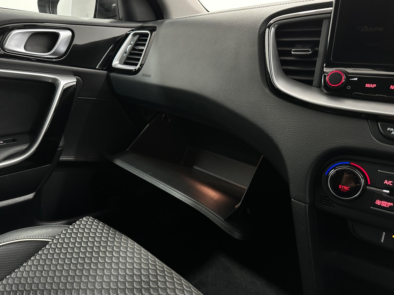 Used Kia XCeed for sale - 77671985: Photo 29