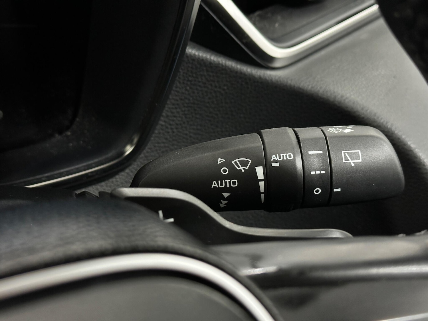 Used Toyota Corolla for sale - 77852921: Photo 16