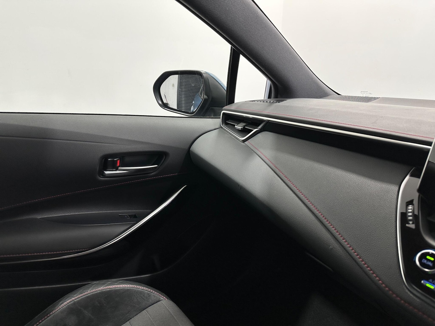 Used Toyota Corolla for sale - 77852921: Photo 27