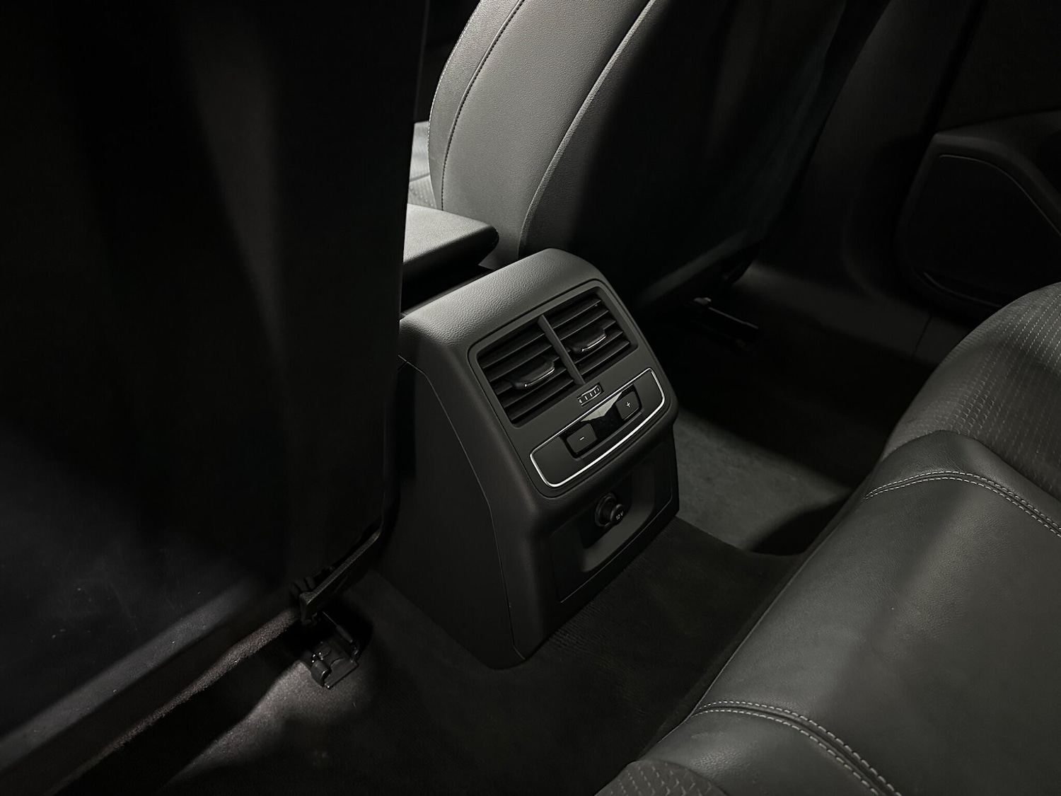 Used Audi A4 2022 for sale - 77081569: Photo 37