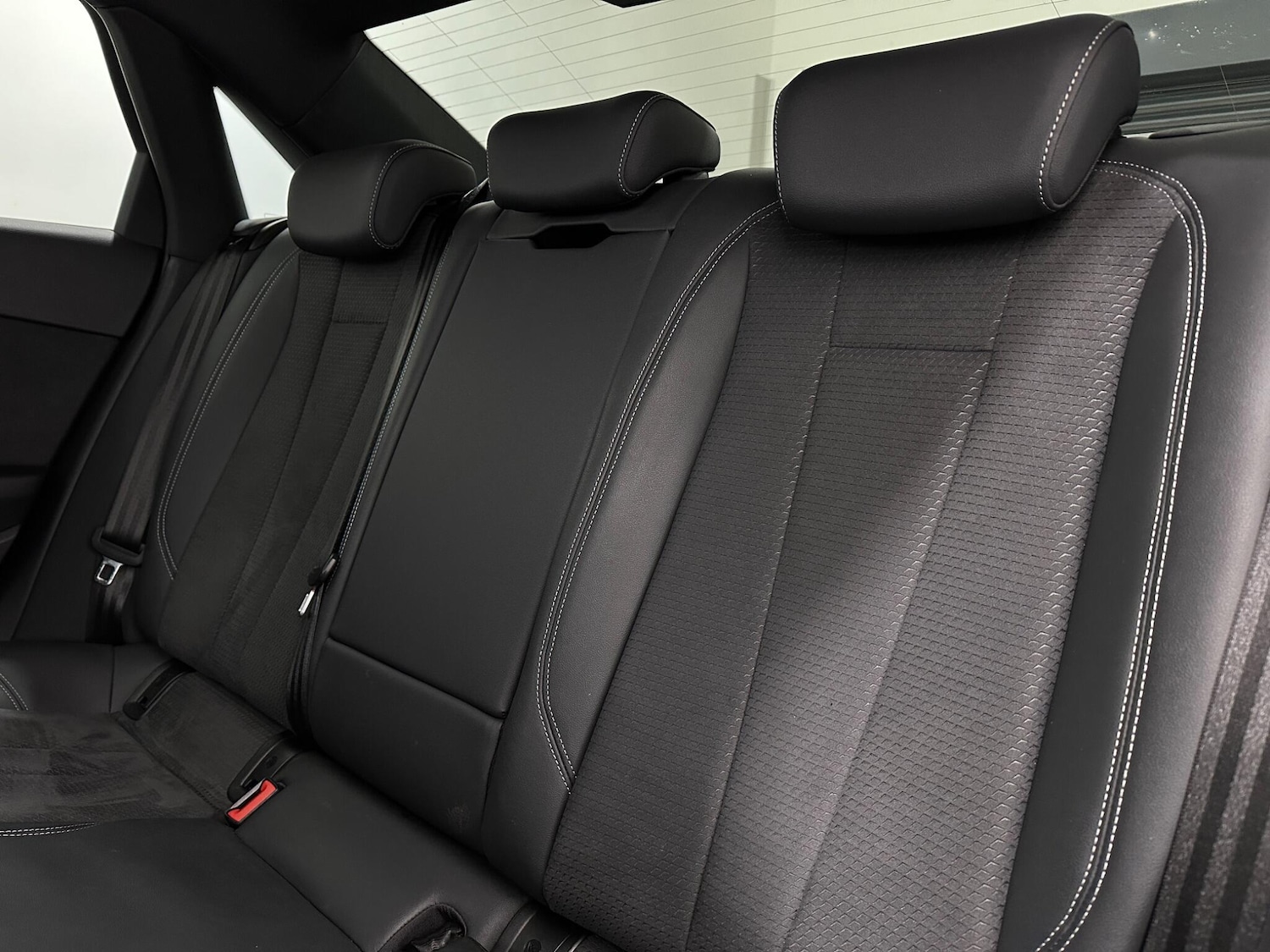 Used Audi A4 2022 for sale - 77081569: Photo 38