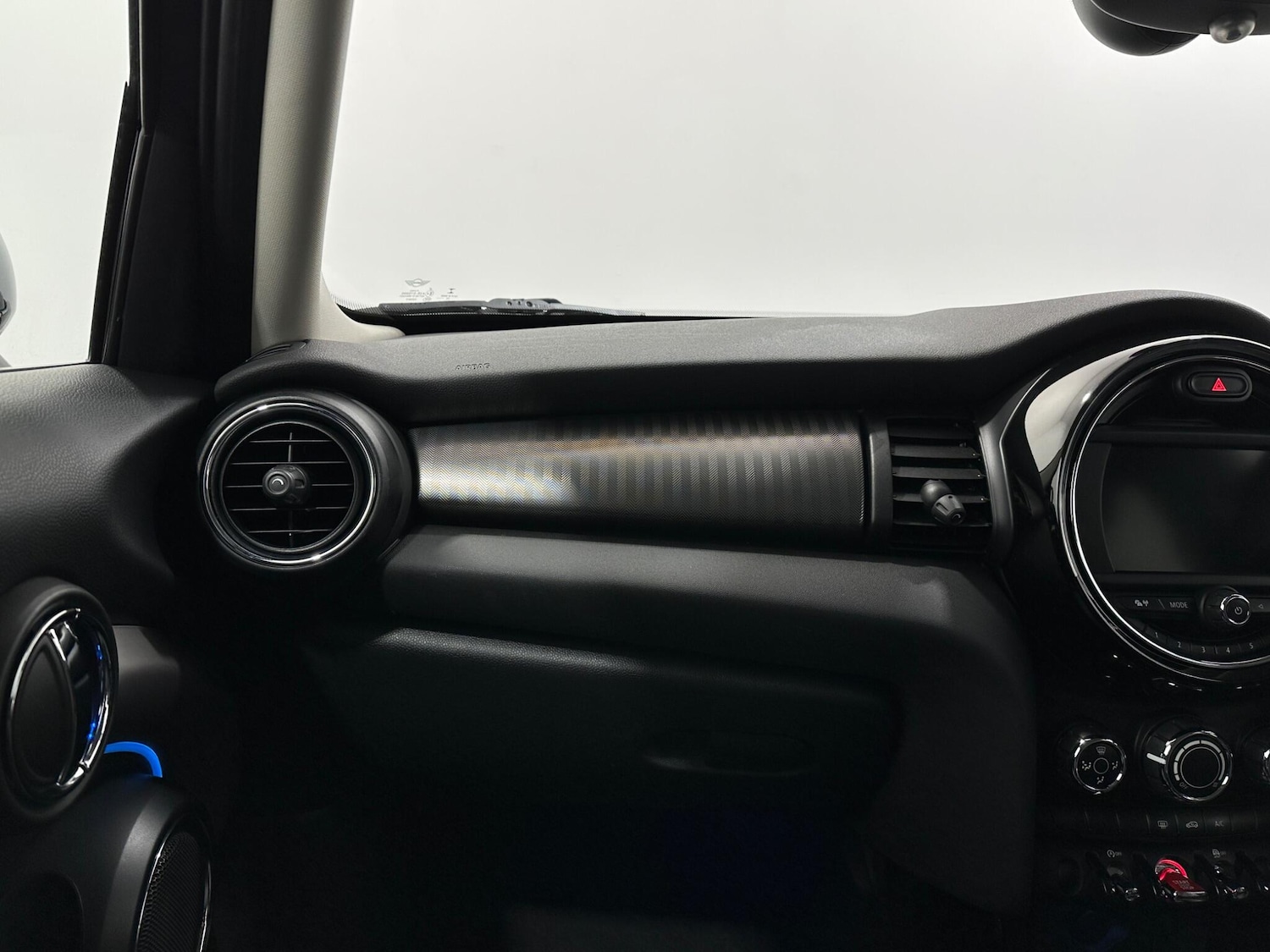 Used MINI Hatch 2019 for sale - 77237977: Photo 27