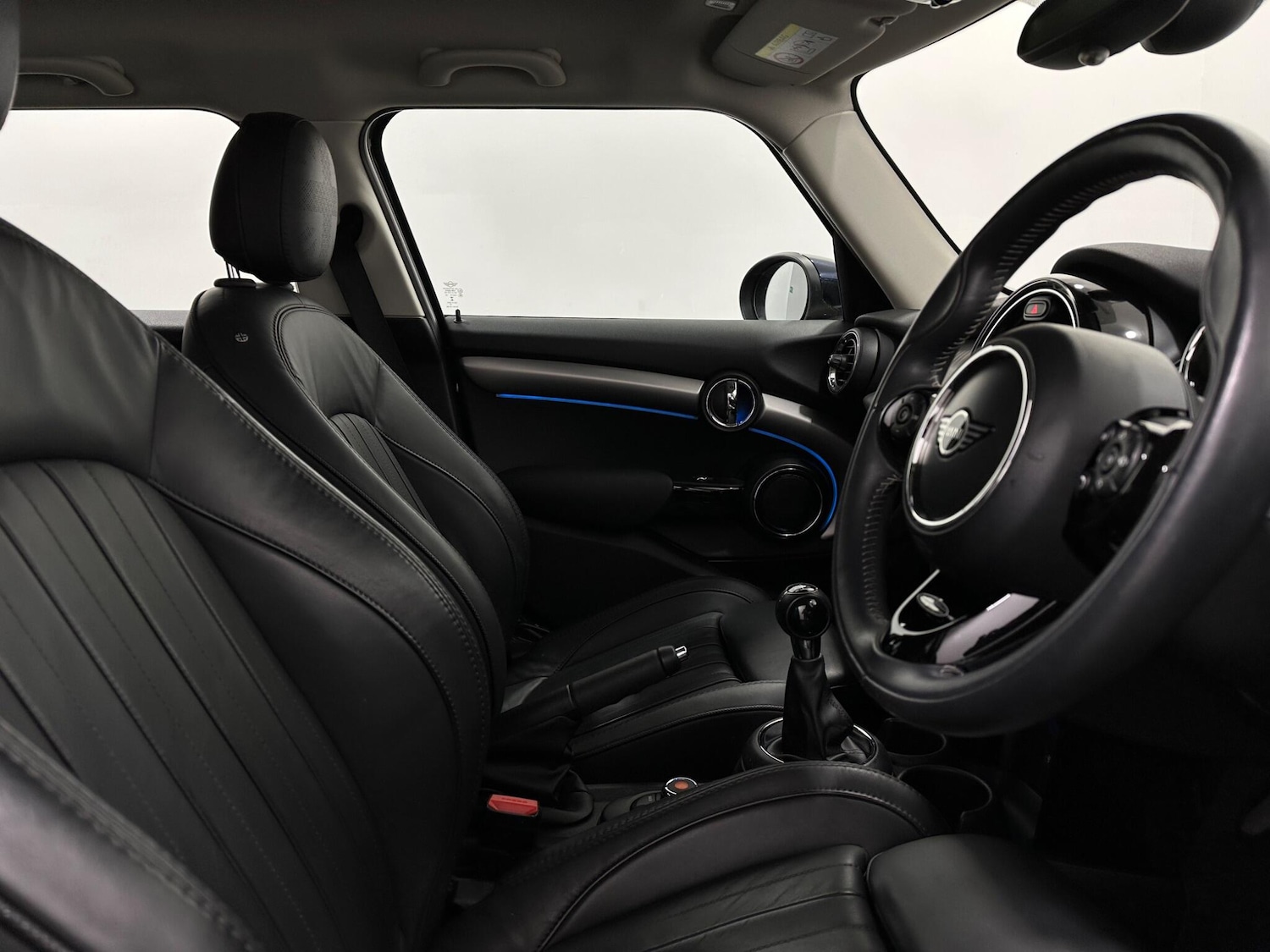 Used MINI Hatch 2019 for sale - 77237977: Photo 30