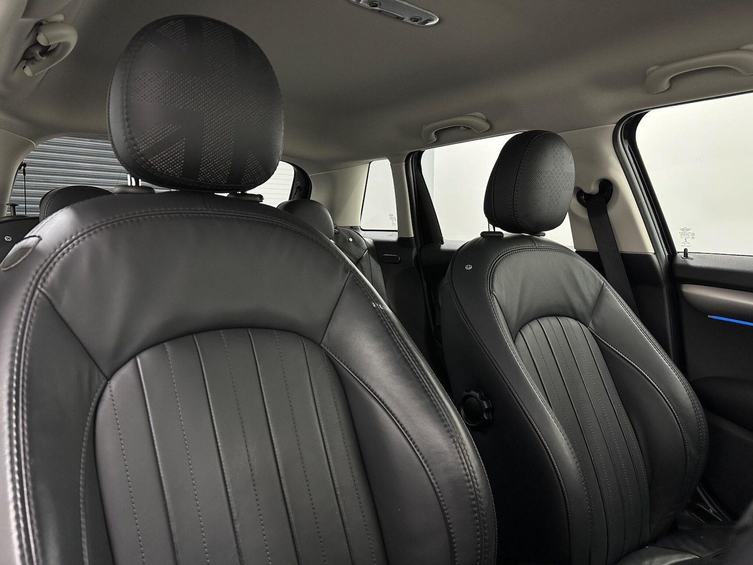 Used MINI Hatch 2019 for sale - 77237977: Photo 31