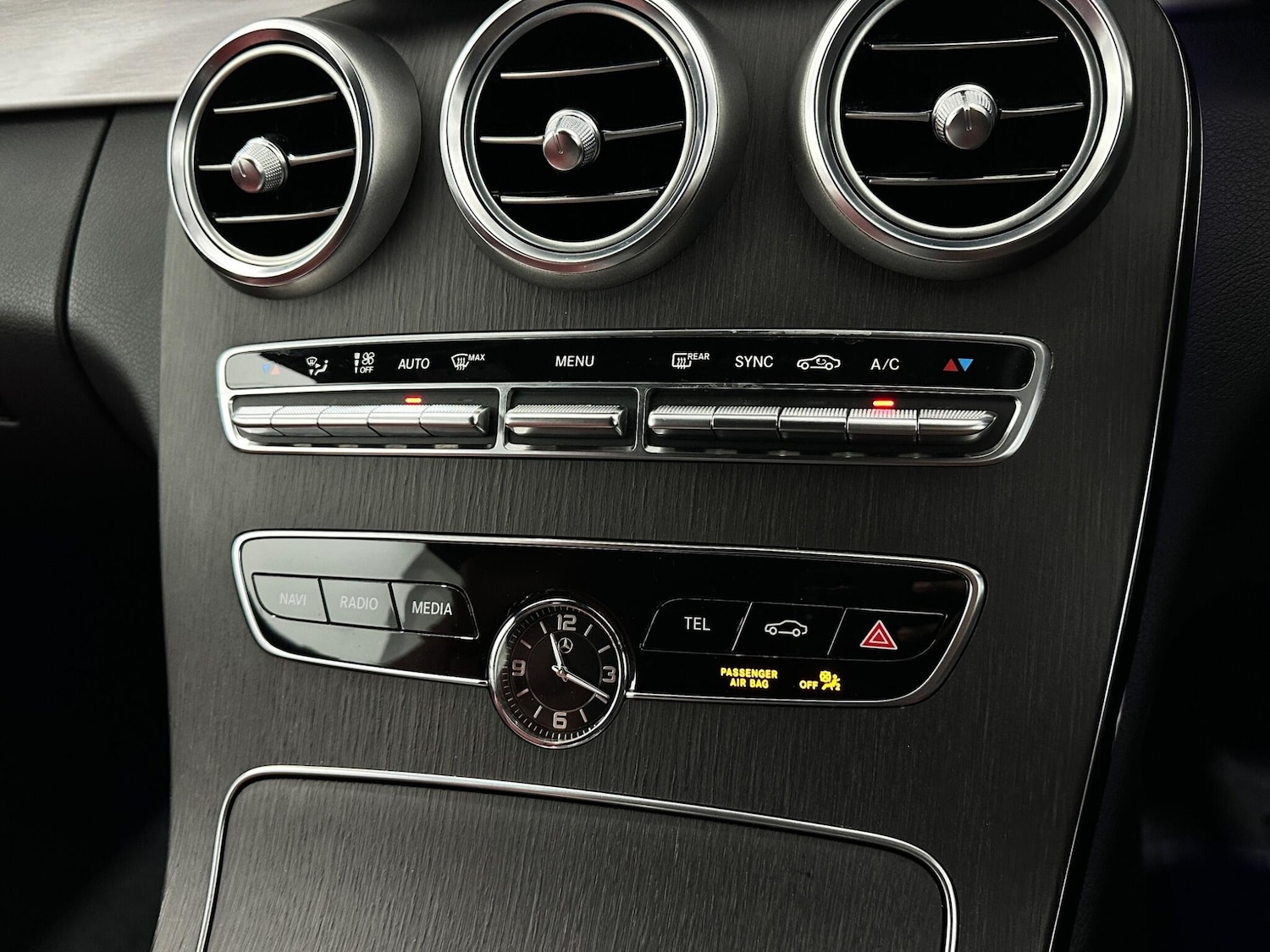 Used Mercedes-Benz C Class 2018 for sale - 77883303: Photo 24