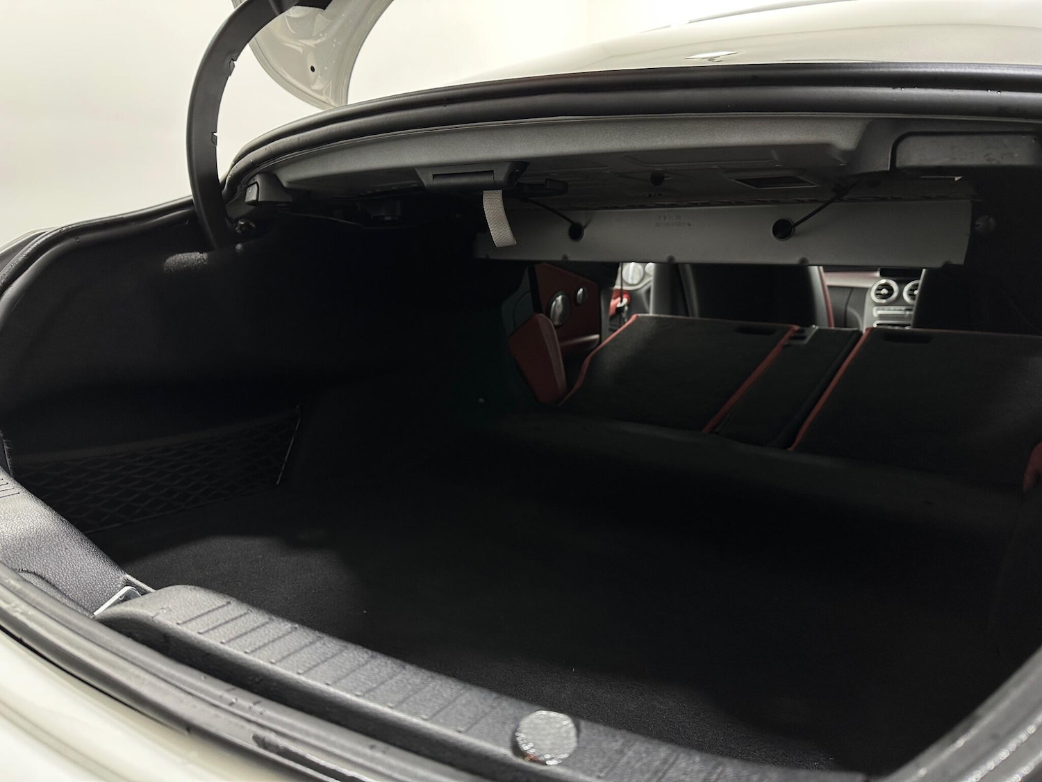 Used Mercedes-Benz C Class 2018 for sale - 77883303: Photo 44