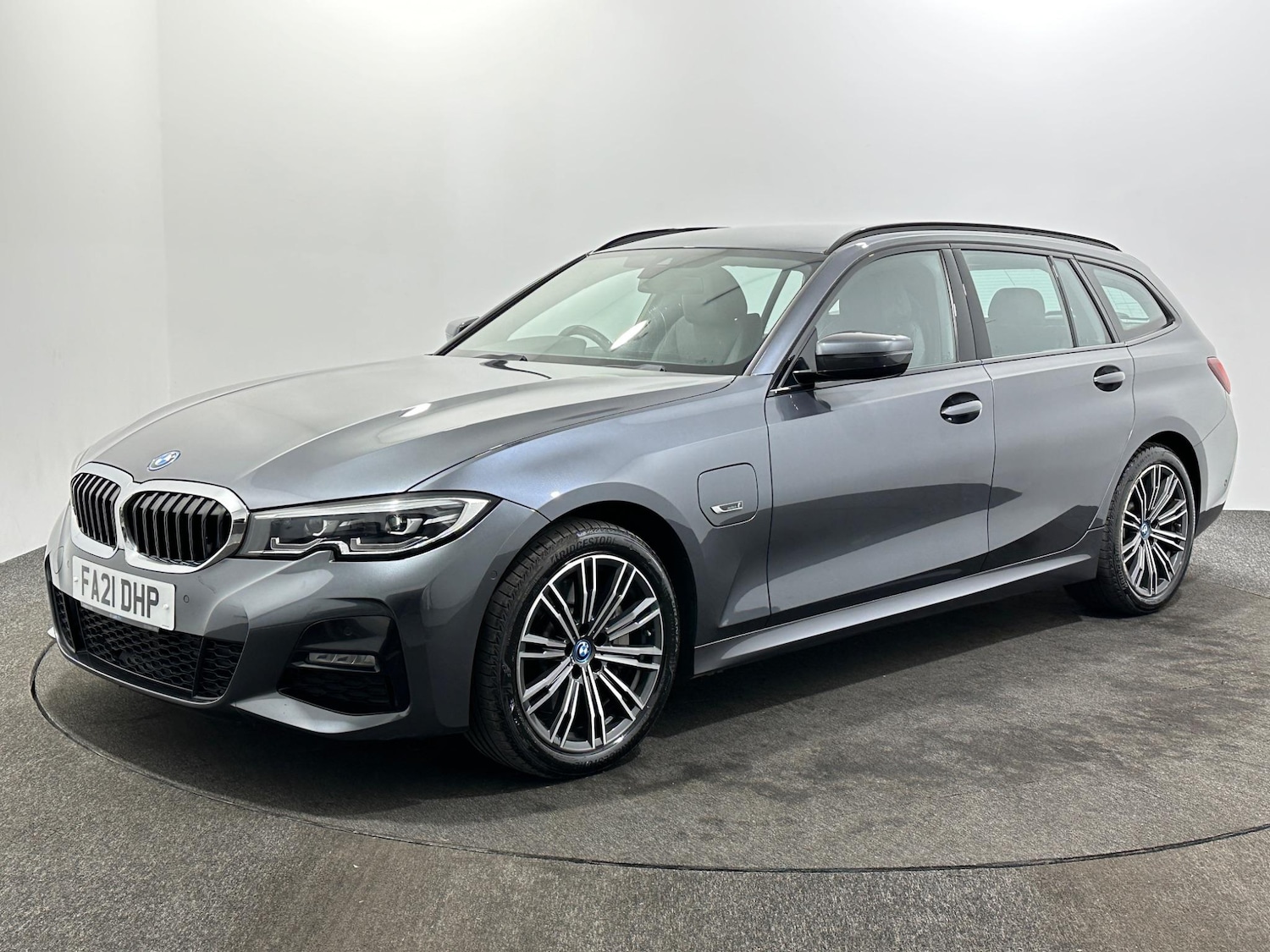 Used BMW 3 Series 2021 for sale - 76878448: Photo 4