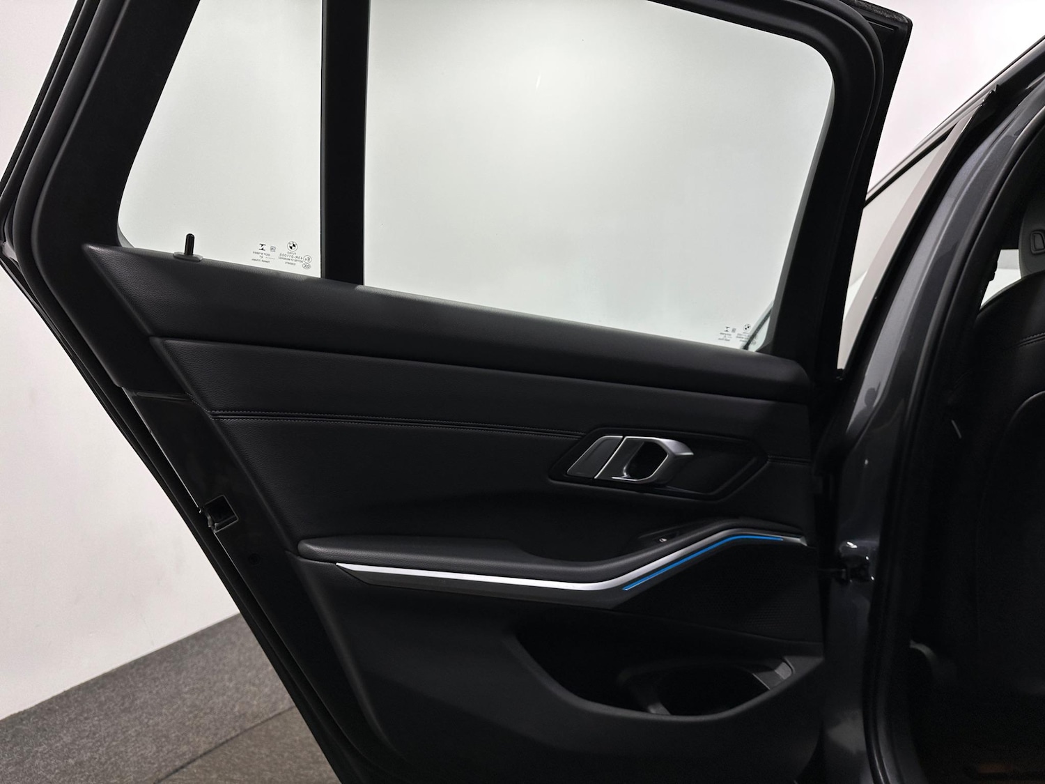 Used BMW 3 Series 2021 for sale - 76878448: Photo 40