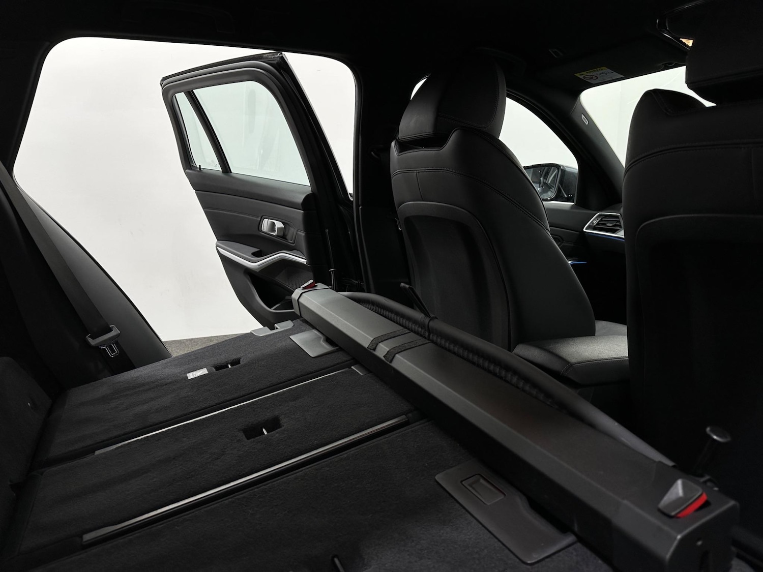 Used BMW 3 Series 2021 for sale - 76878448: Photo 46