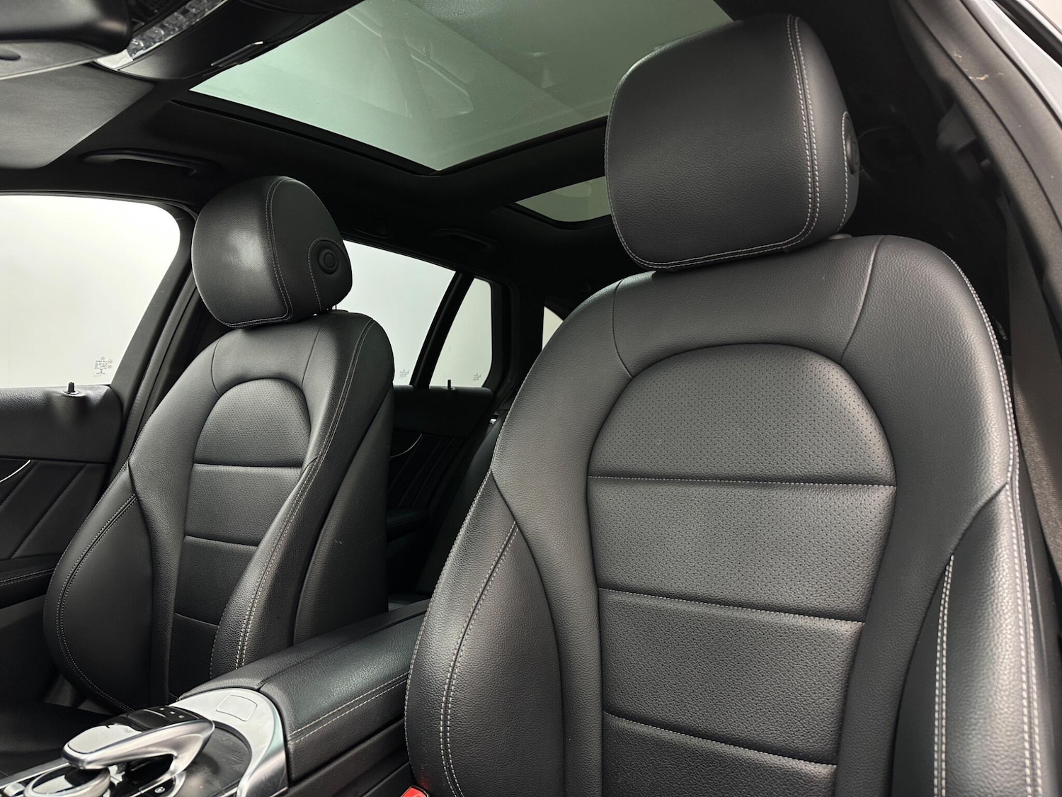 Used Mercedes-Benz C Class 2018 for sale - 78204375: Photo 37