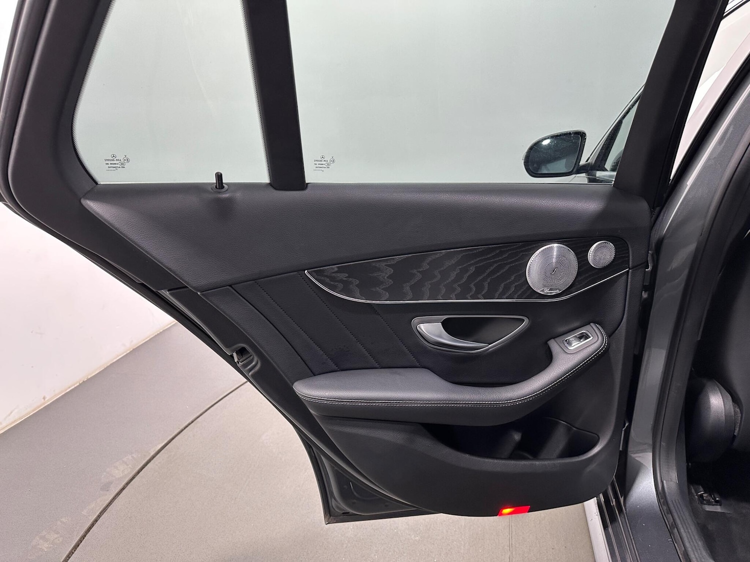 Used Mercedes-Benz C Class 2018 for sale - 78204375: Photo 41