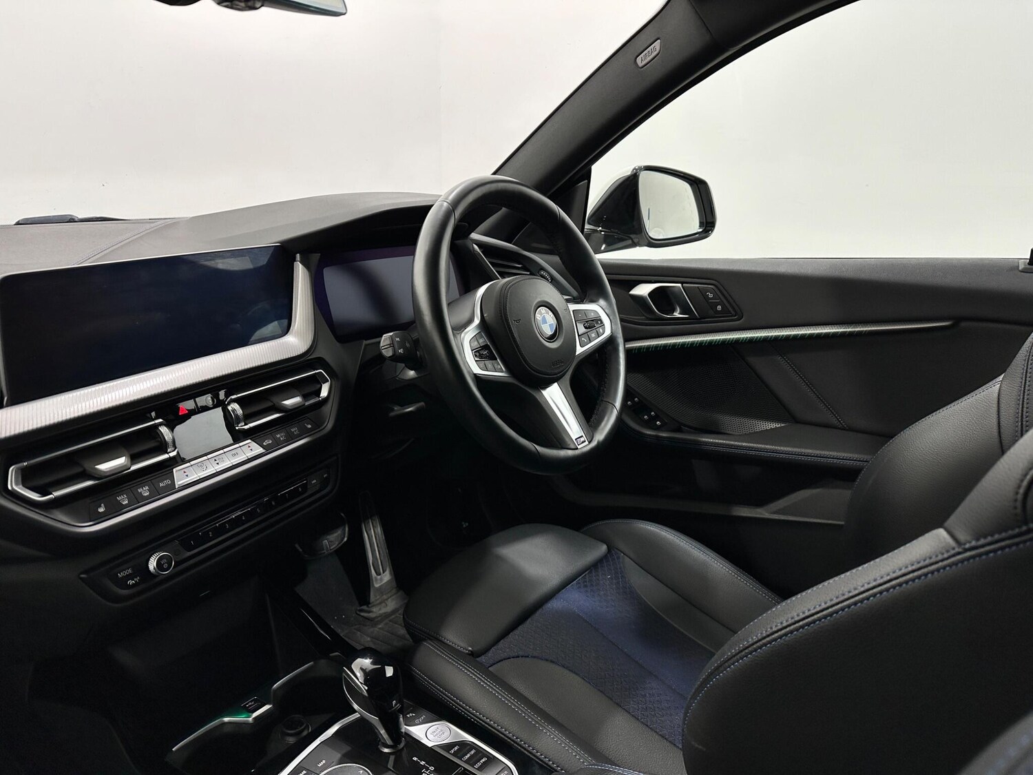 Used BMW 2 Series 2023 for sale - 77839848: Photo 32