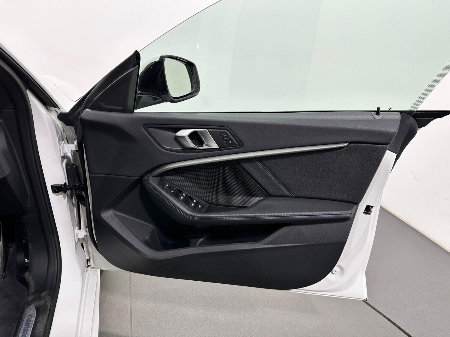 Used BMW 2 Series 2023 for sale - 77839848: Photo 35