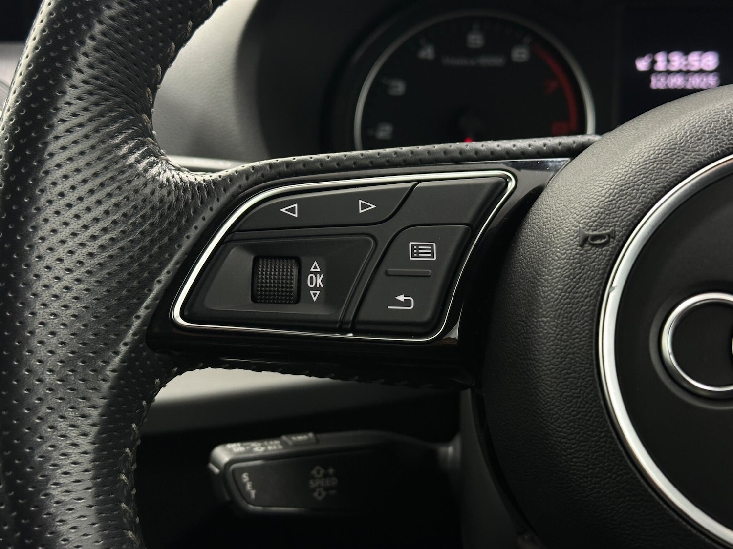 Used Audi Q2 2018 for sale - 76878901: Photo 13