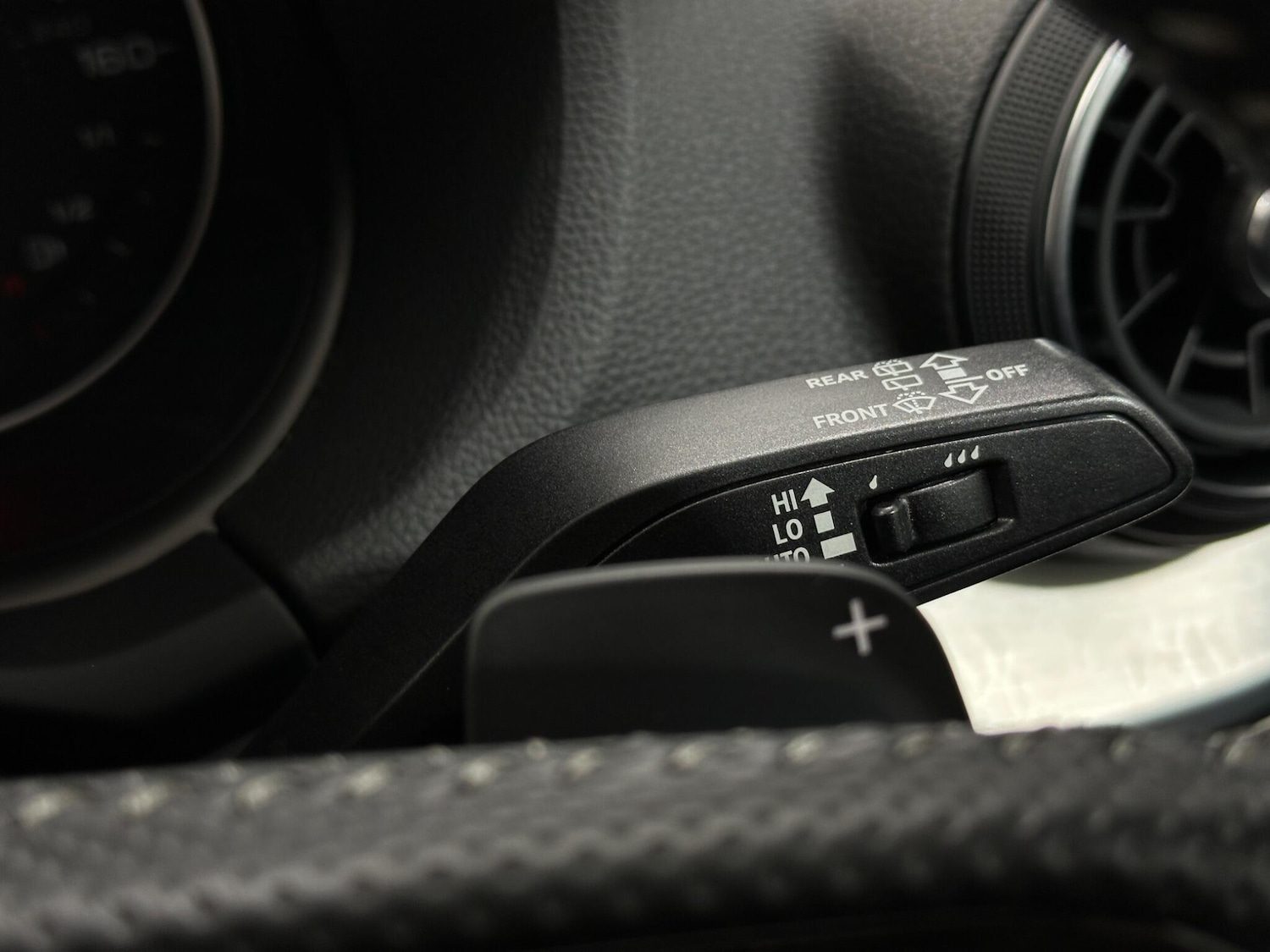 Used Audi Q2 2018 for sale - 76878901: Photo 15