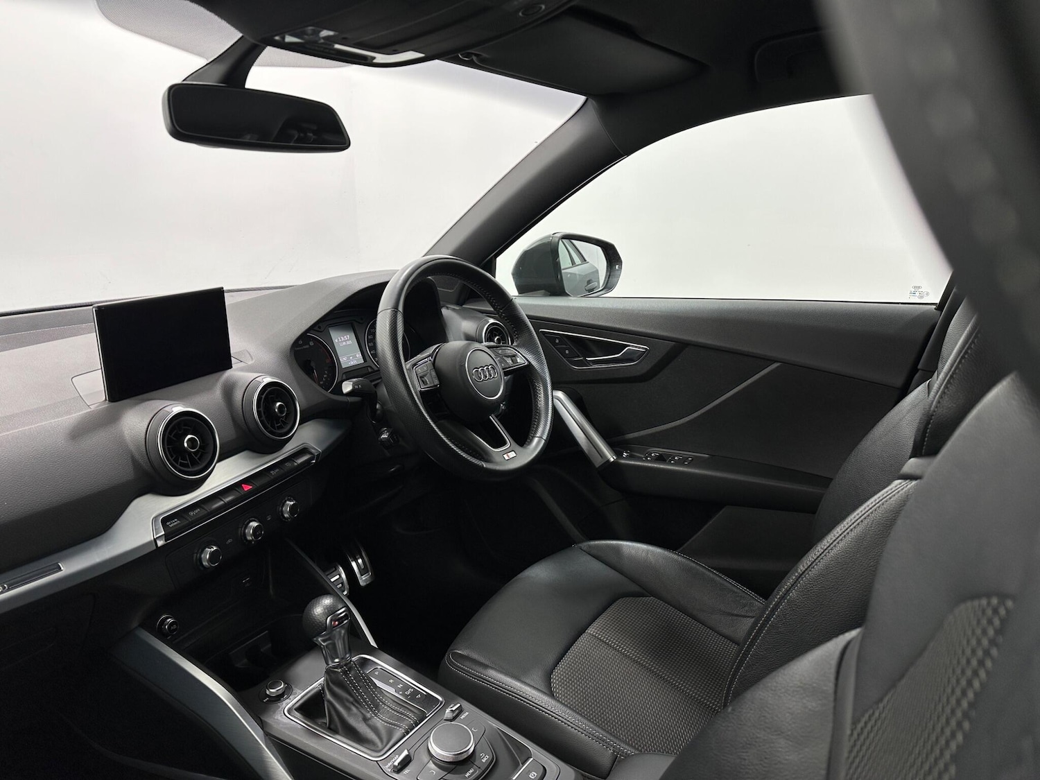 Used Audi Q2 2018 for sale - 76878901: Photo 27