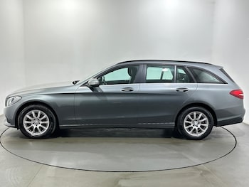 Used Mercedes-Benz C Class 2016 for sale - 79012548: Photo
