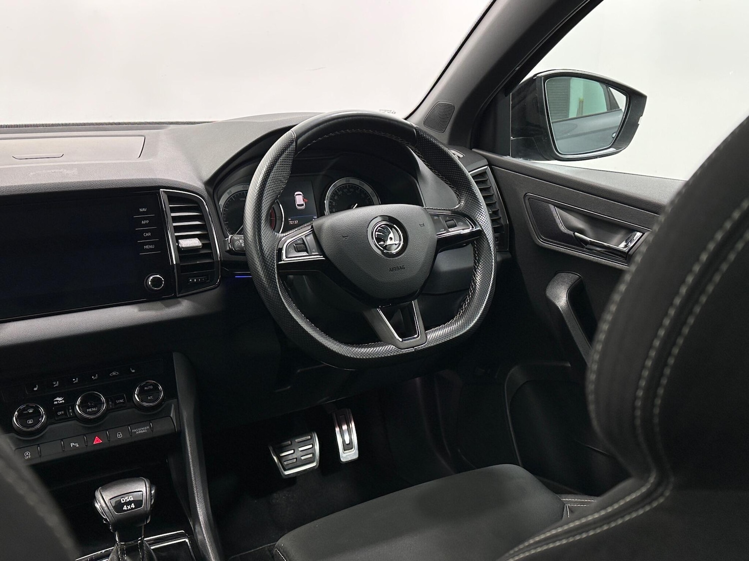 Used Skoda Karoq 2019 for sale - 77982275: Photo 12
