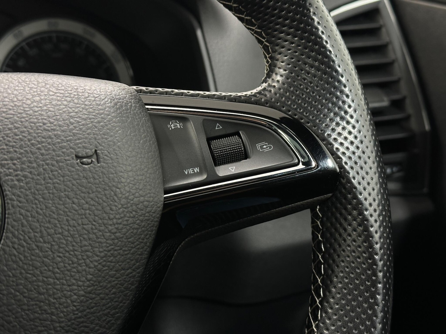 Used Skoda Karoq 2019 for sale - 77982275: Photo 15