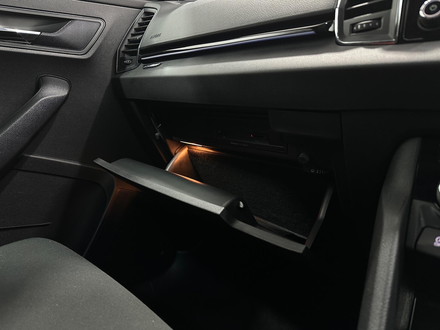 Used Skoda Karoq 2019 for sale - 77982275: Photo 29