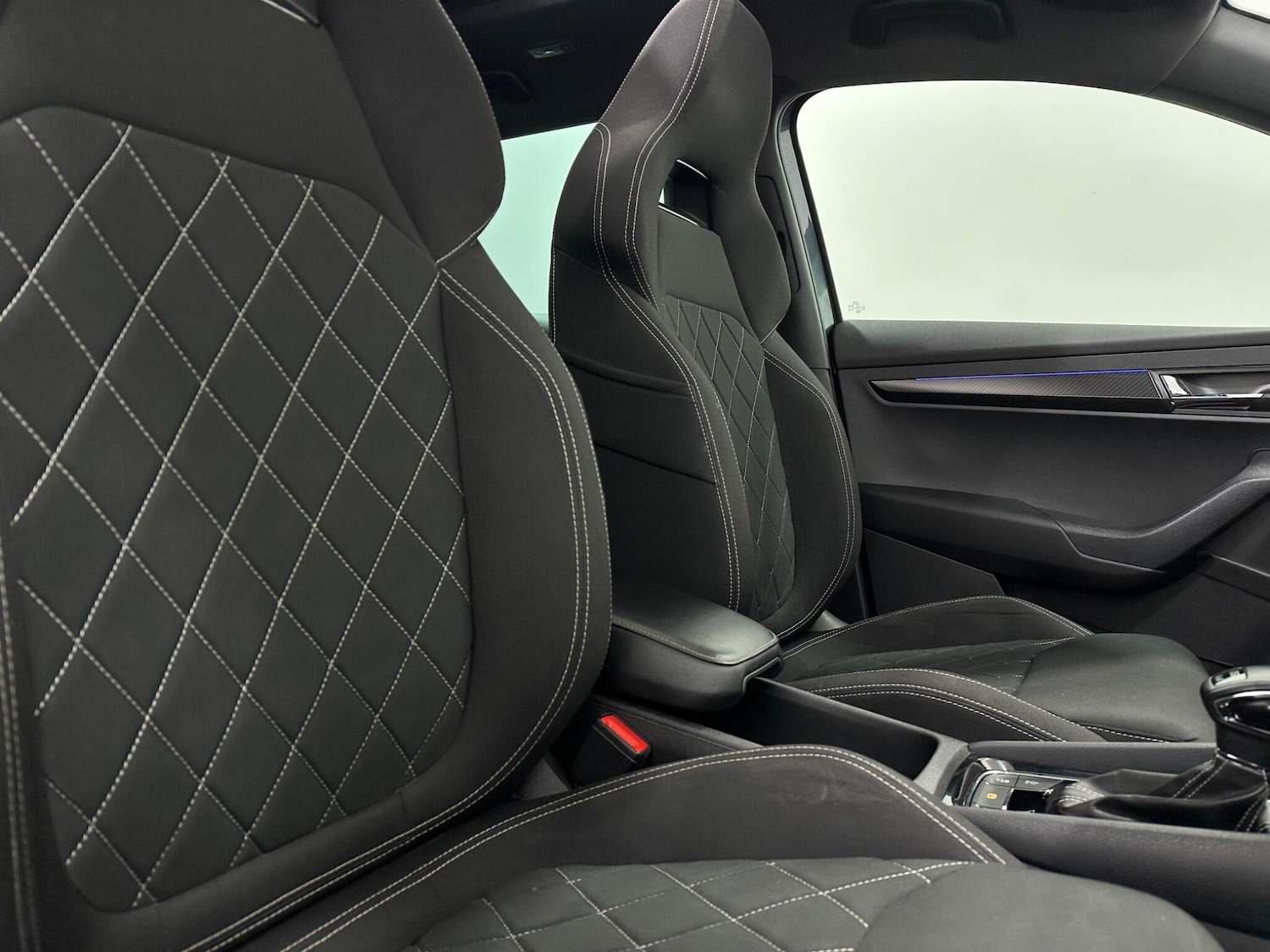 Used Skoda Karoq 2019 for sale - 77982275: Photo 33