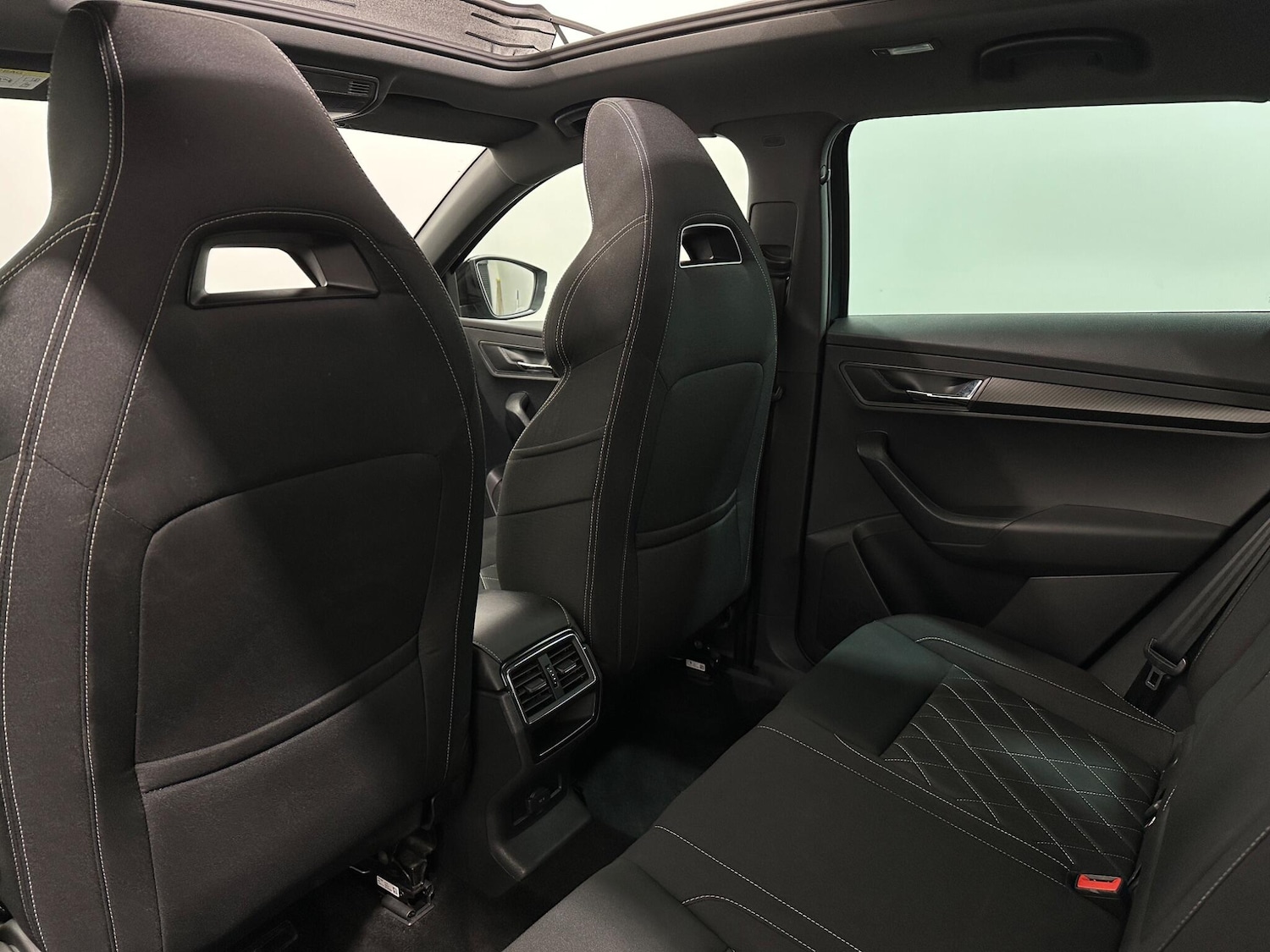 Used Skoda Karoq 2019 for sale - 77982275: Photo 40