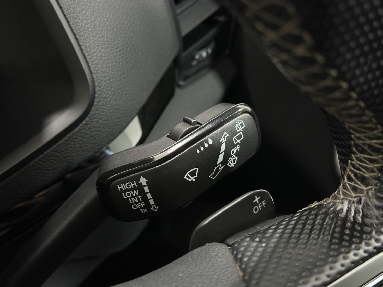 Used Skoda Karoq 2019 for sale - 76878875: Photo 16