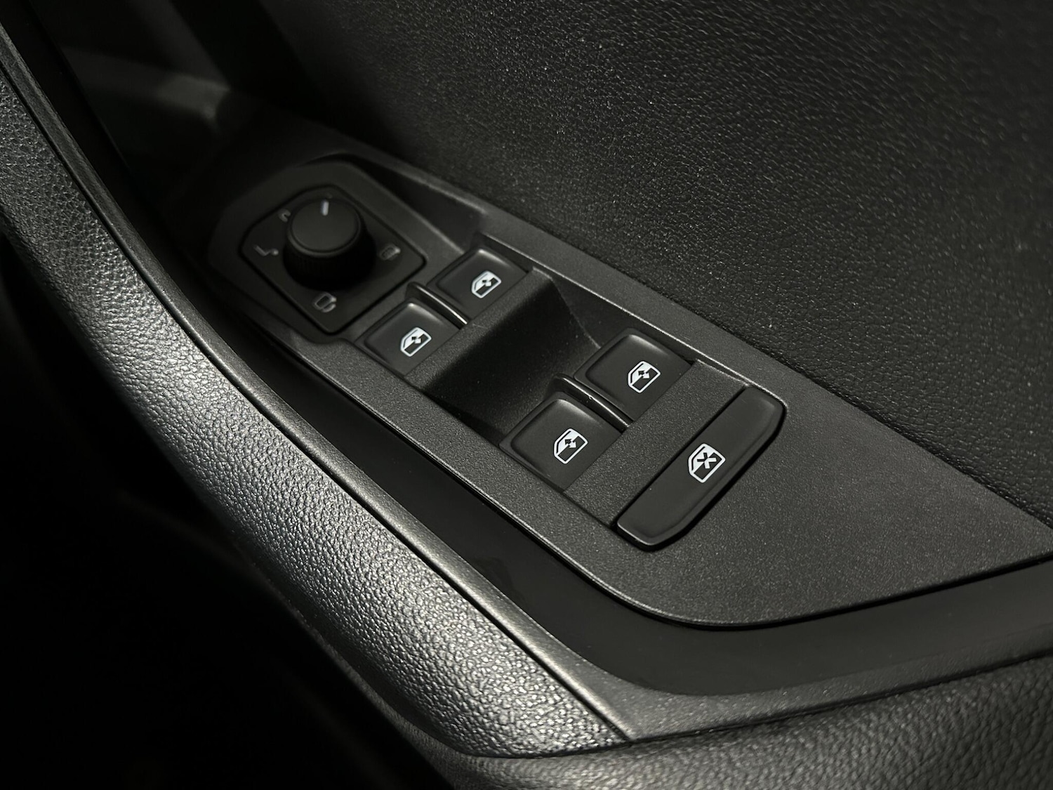 Used Skoda Karoq 2019 for sale - 76878875: Photo 18