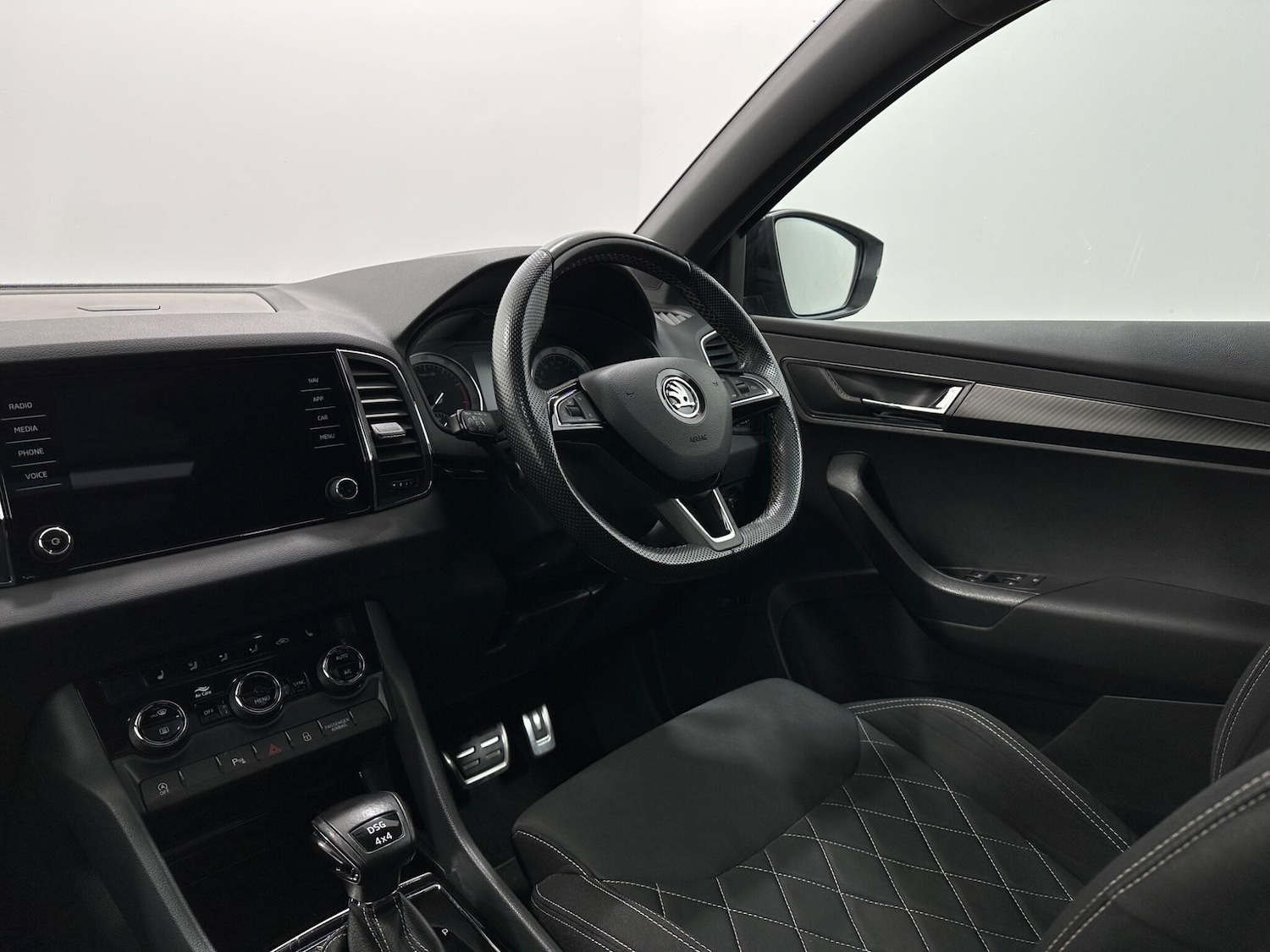 Used Skoda Karoq 2019 for sale - 76878875: Photo 29