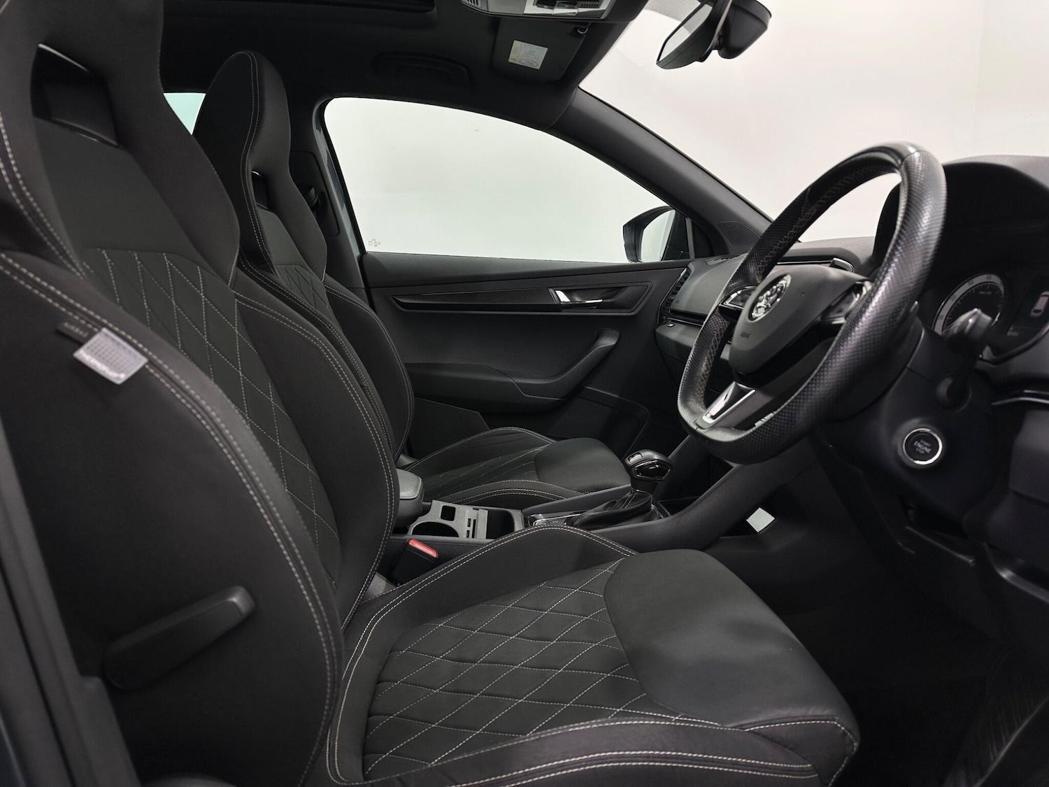 Used Skoda Karoq 2019 for sale - 76878875: Photo 30