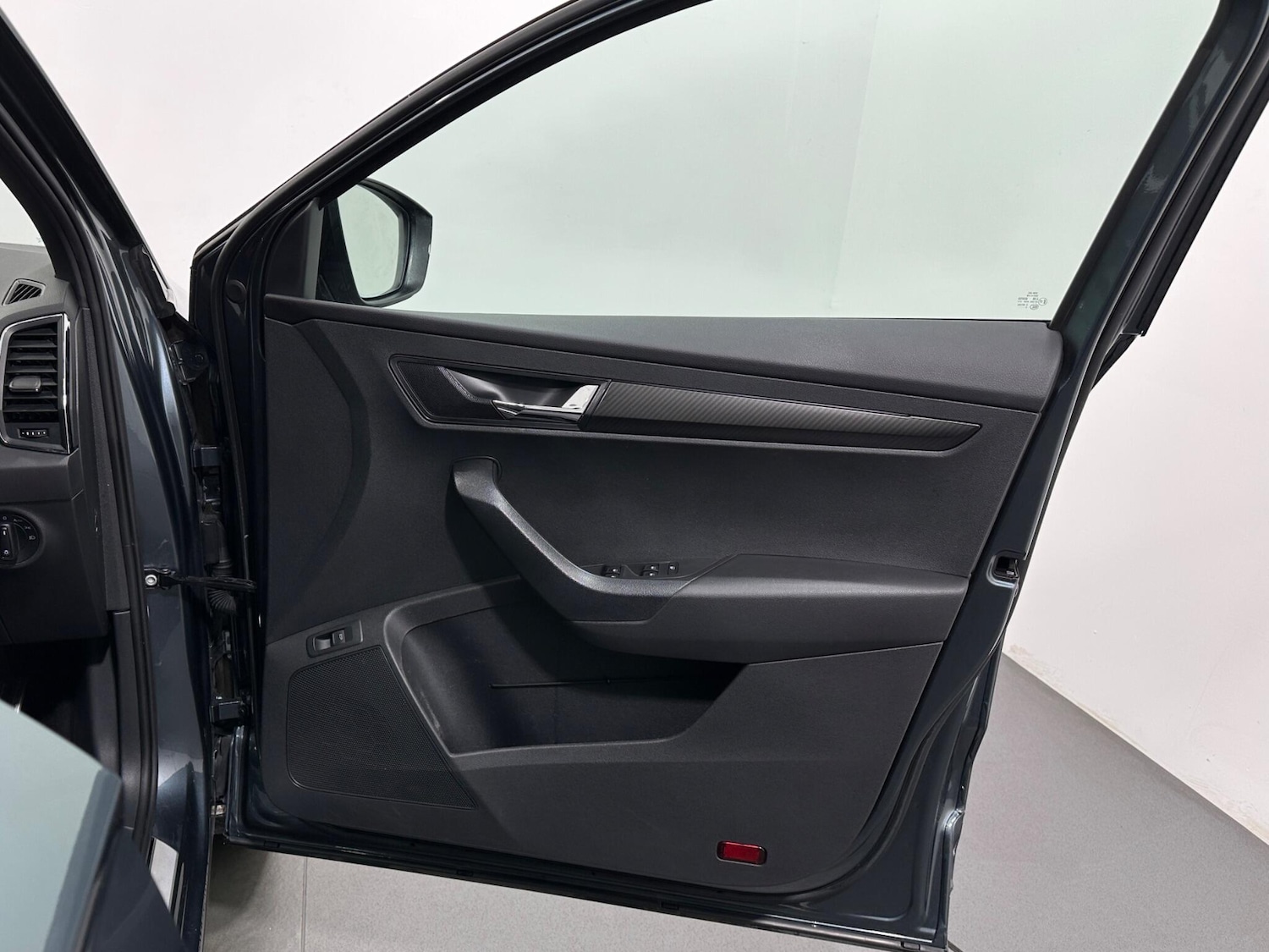 Used Skoda Karoq 2019 for sale - 76878875: Photo 32