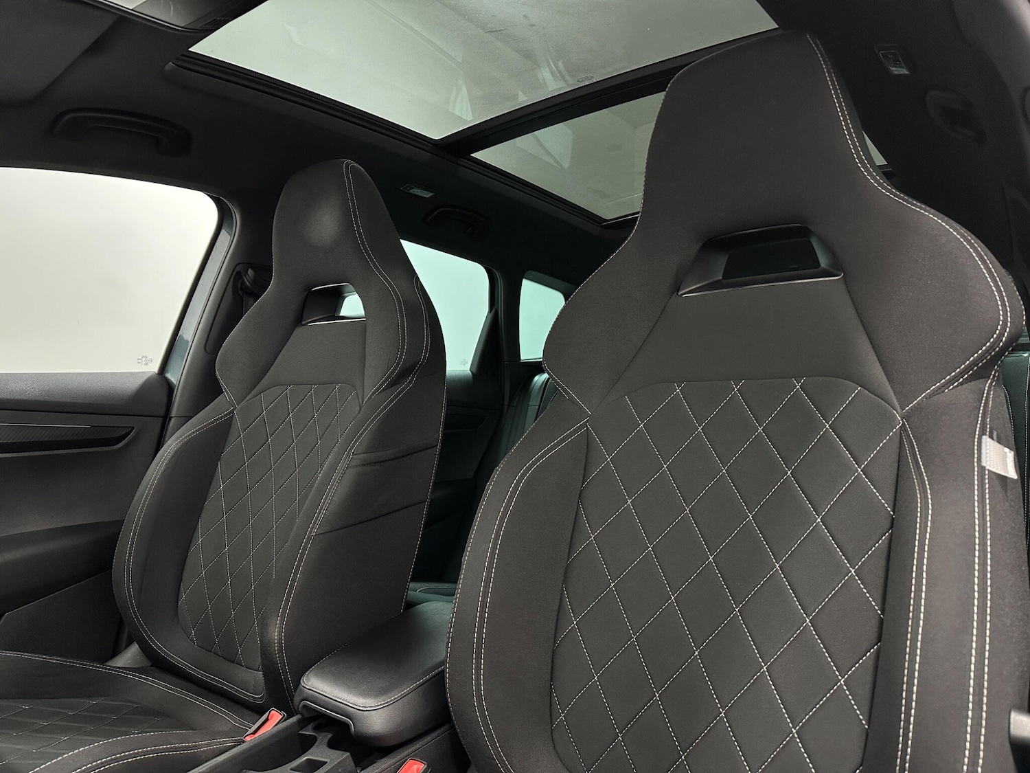 Used Skoda Karoq 2019 for sale - 76878875: Photo 34