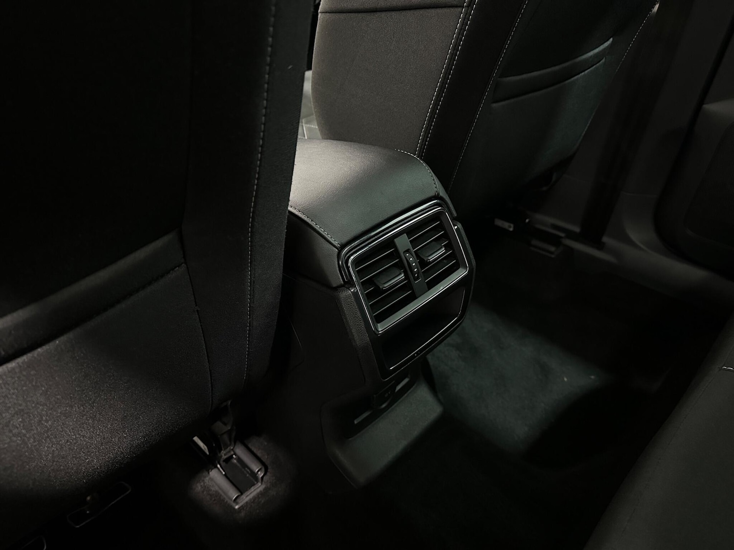 Used Skoda Karoq 2019 for sale - 76878875: Photo 37