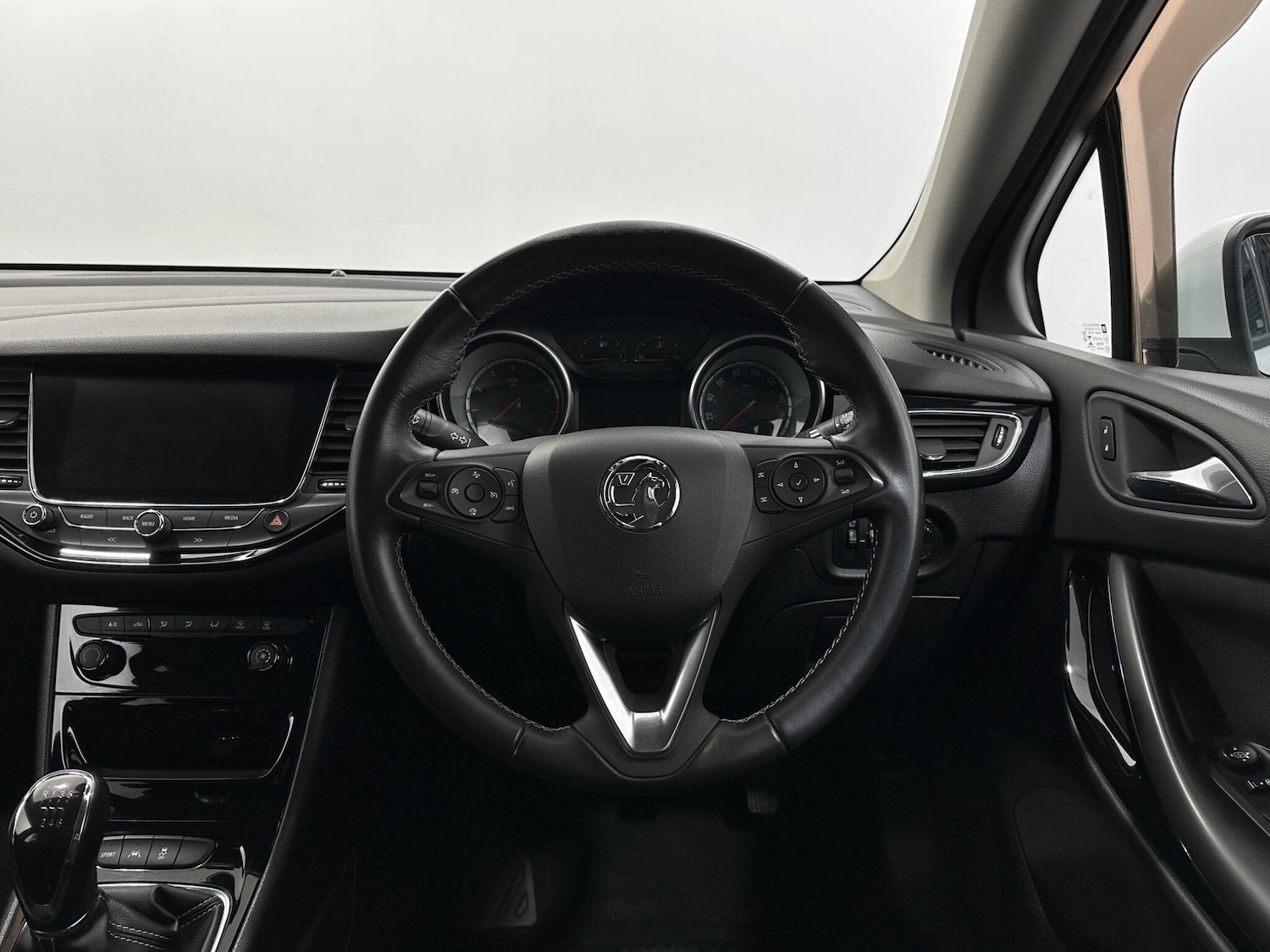 Used Vauxhall Astra 2018 for sale - 76878456: Photo 12