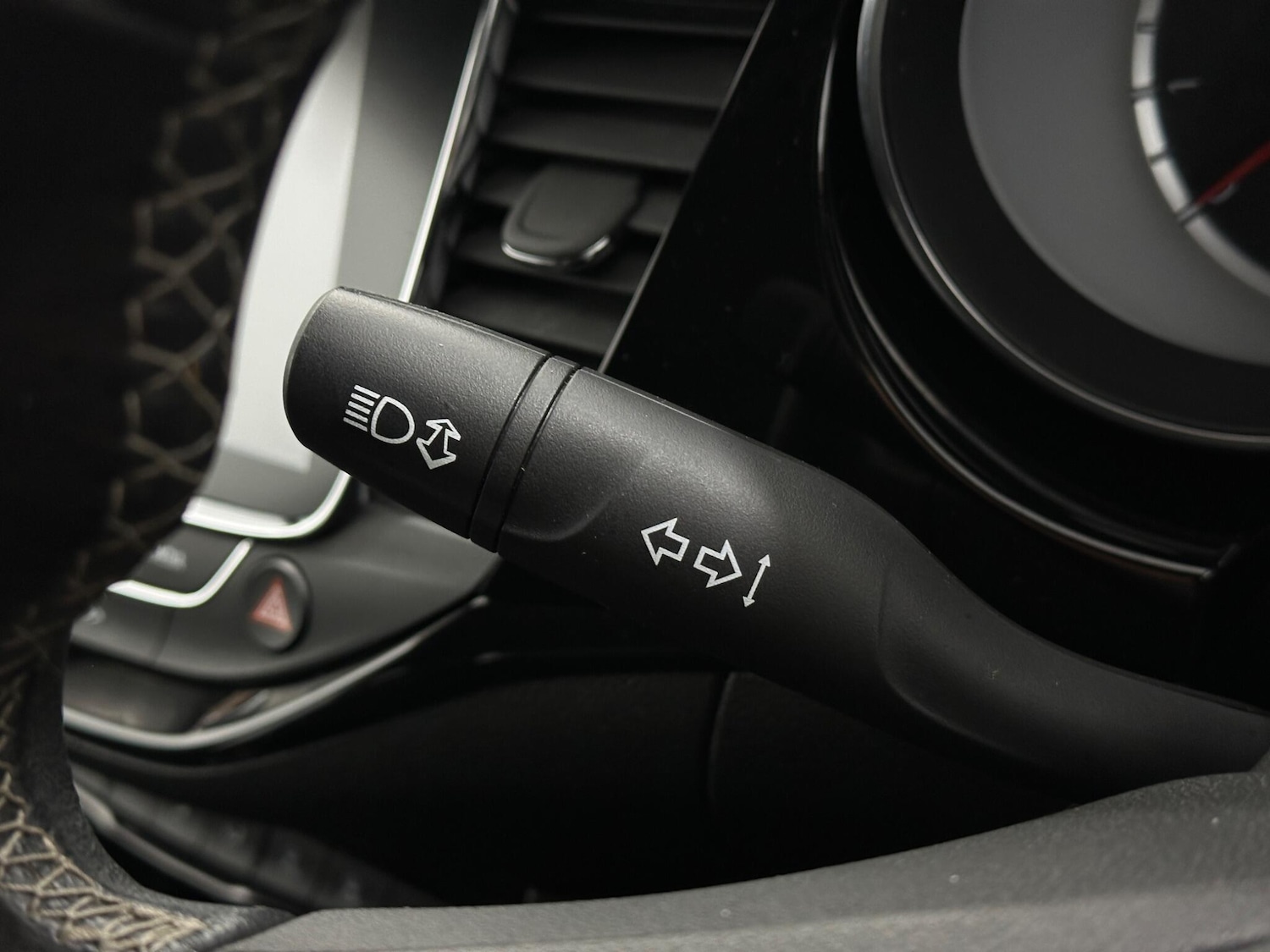 Used Vauxhall Astra 2018 for sale - 76878456: Photo 13